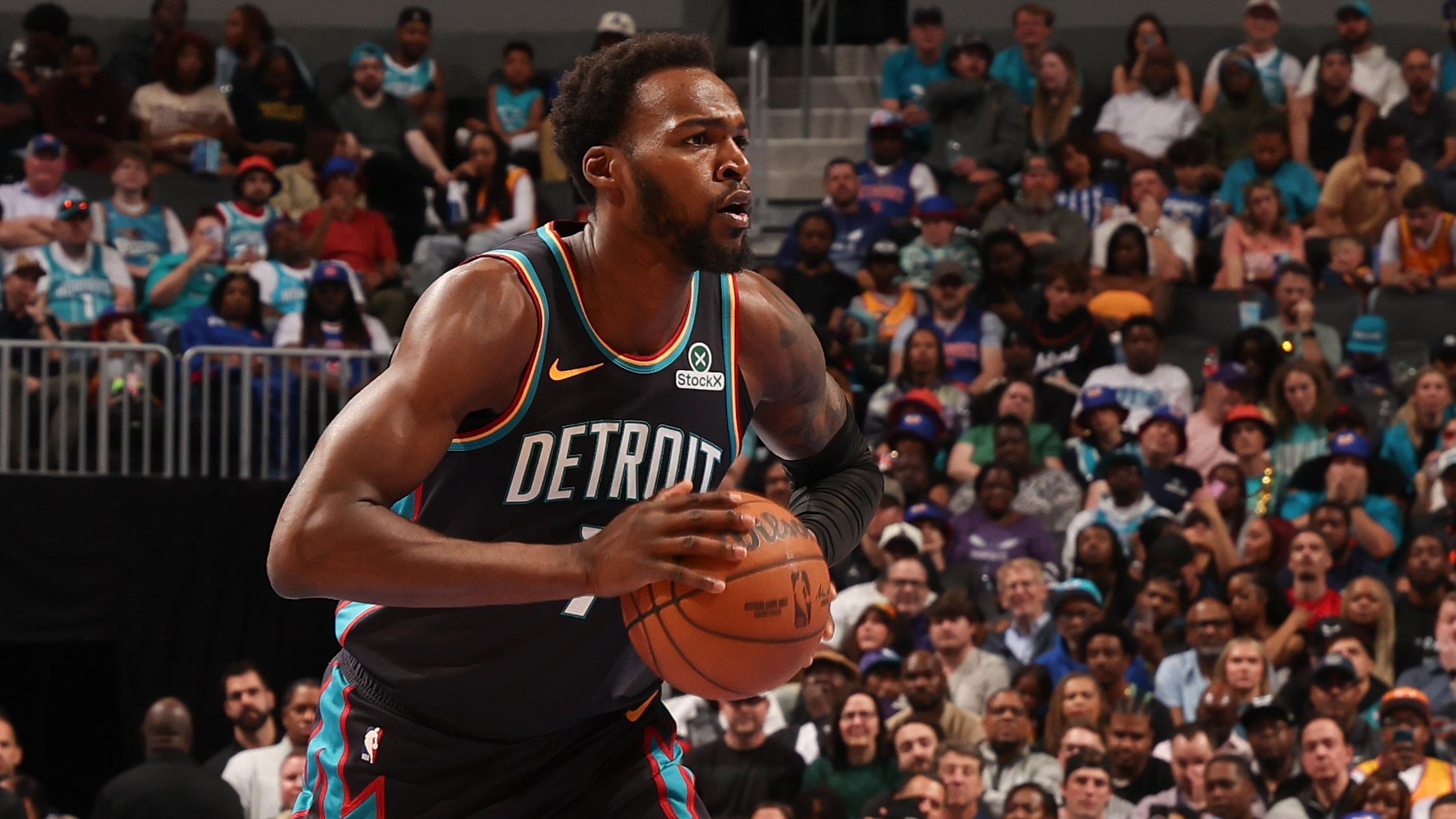 Detroit Pistons v Charlotte Hornets