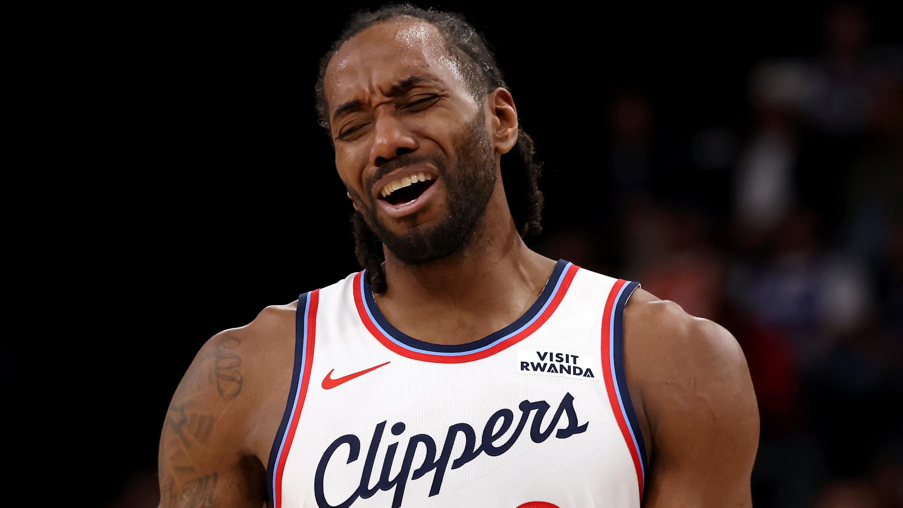 Dallas Mavericks v Los Angeles Clippers