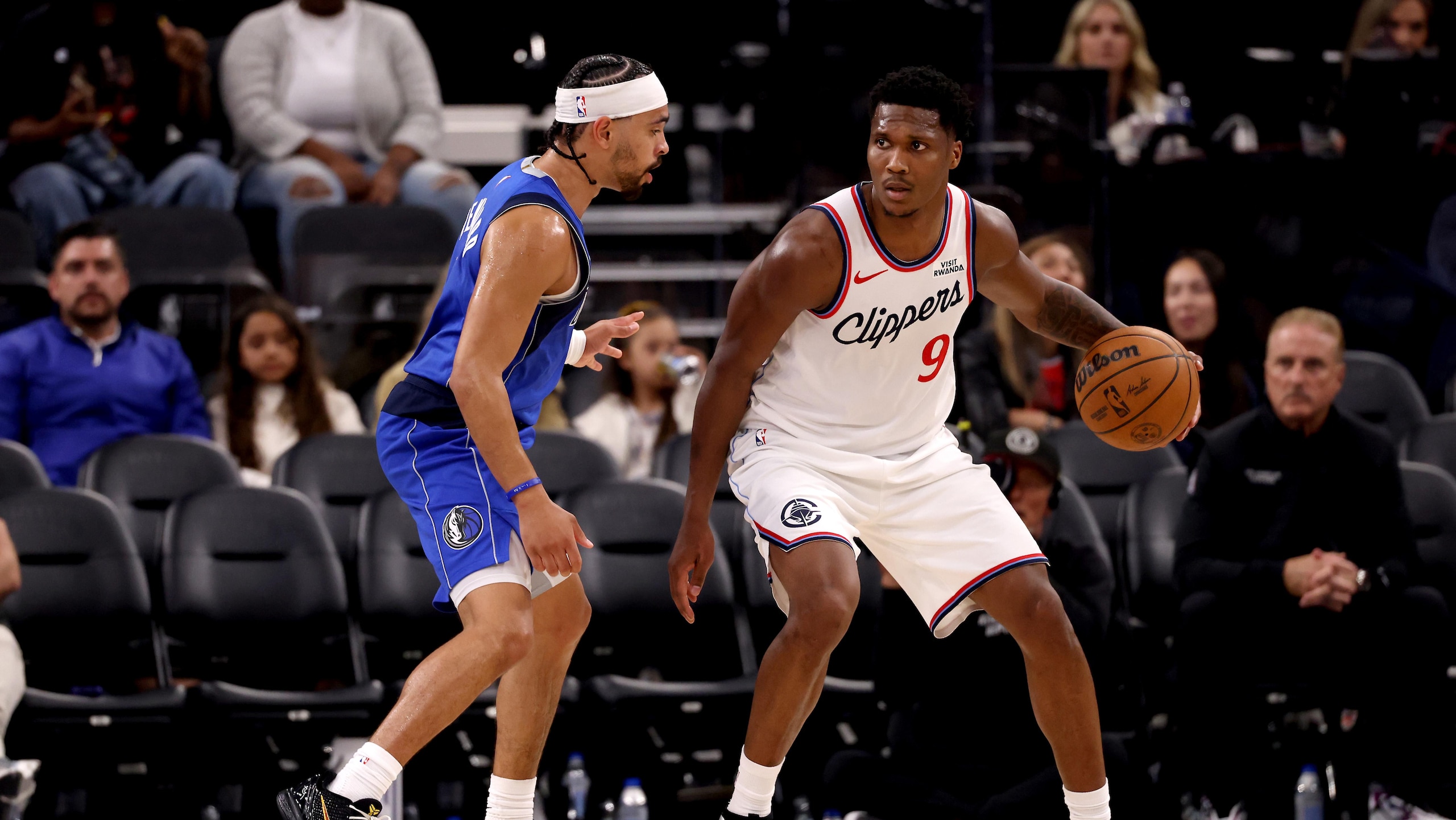 Dallas Mavericks v Los Angeles Clippers Dallas Mavericks v Los Angeles Clippers