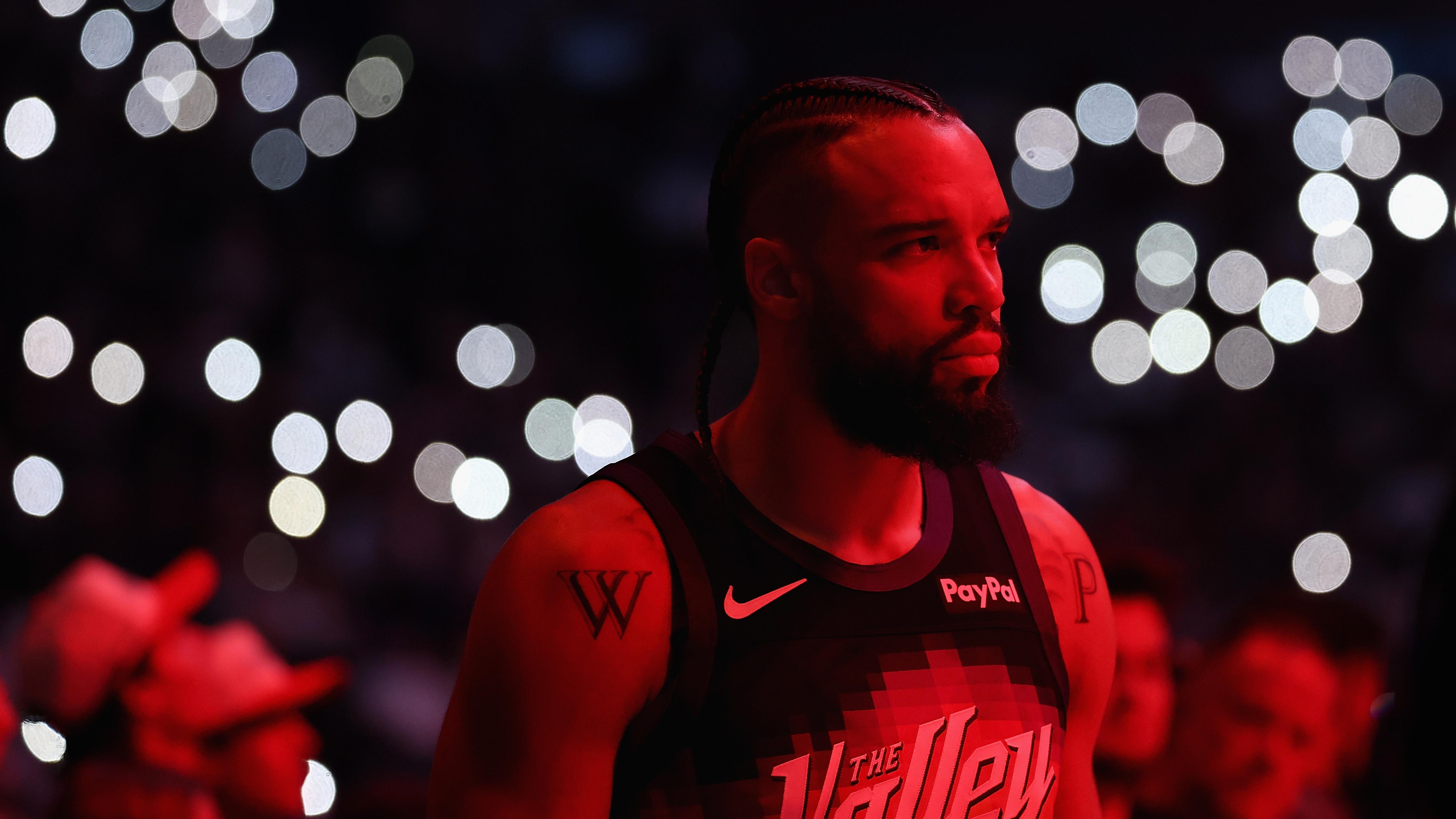 Dallas Mavericks v Phoenix Suns