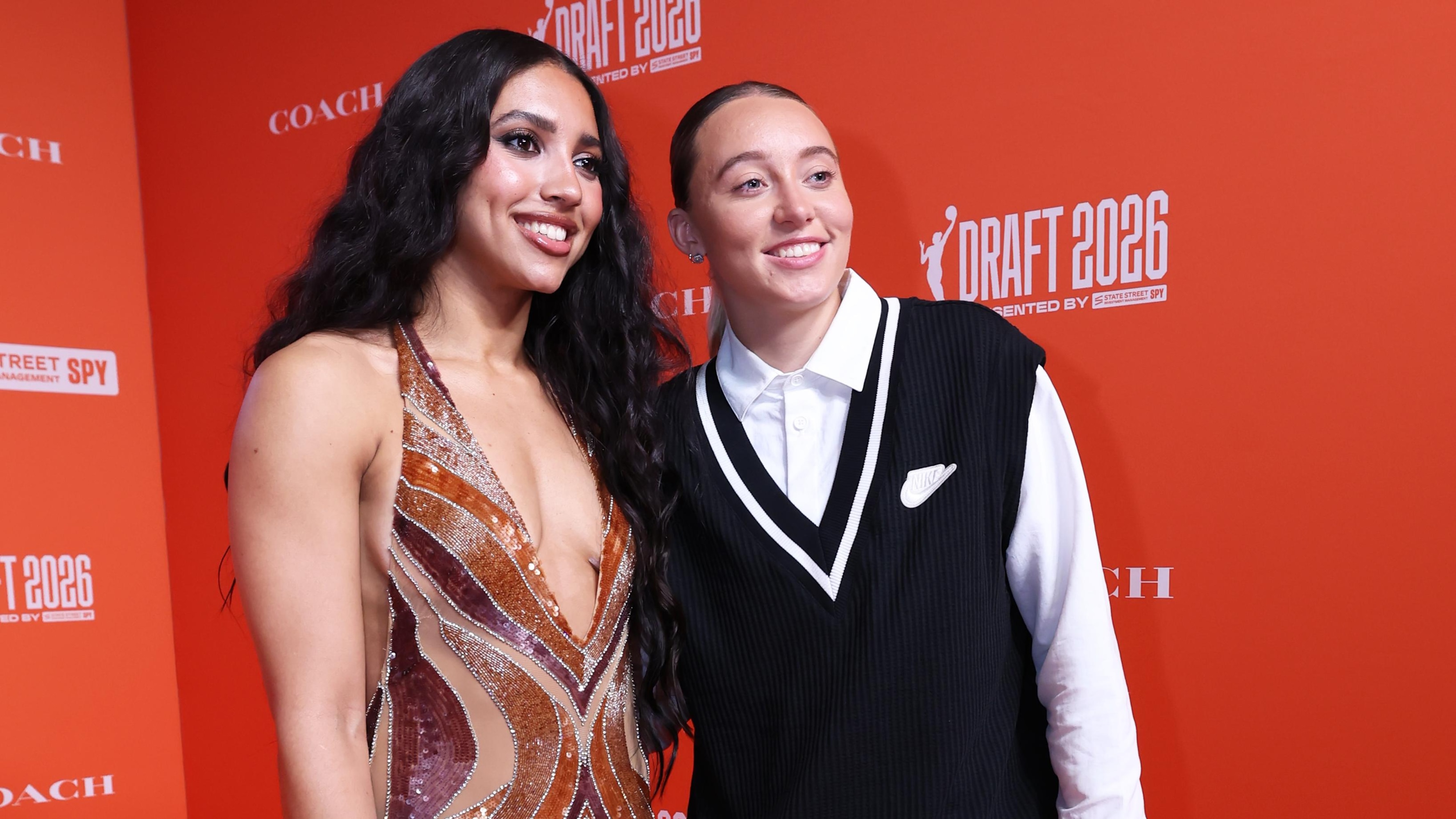 Paige Bueckers Says Azzi Fudd Relationship is 'Nobody's Business,' Hypes Wings' Top WNBA Draft Pick