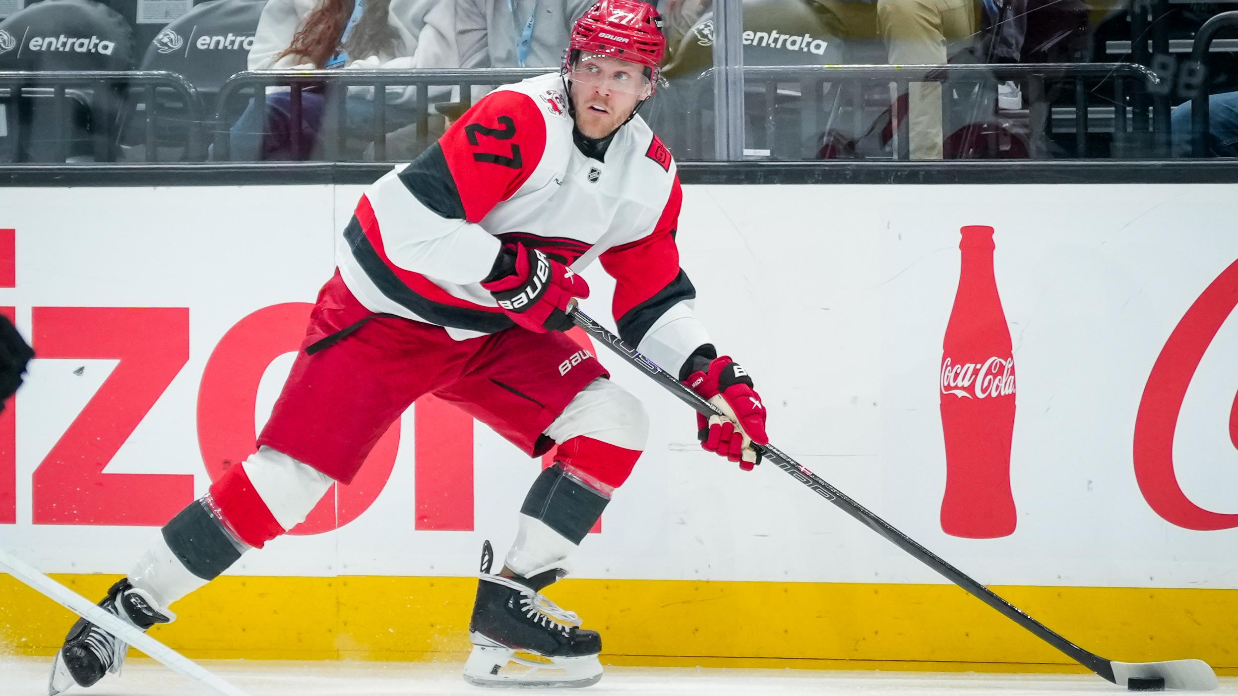 Carolina Hurricanes v Utah Mammoth