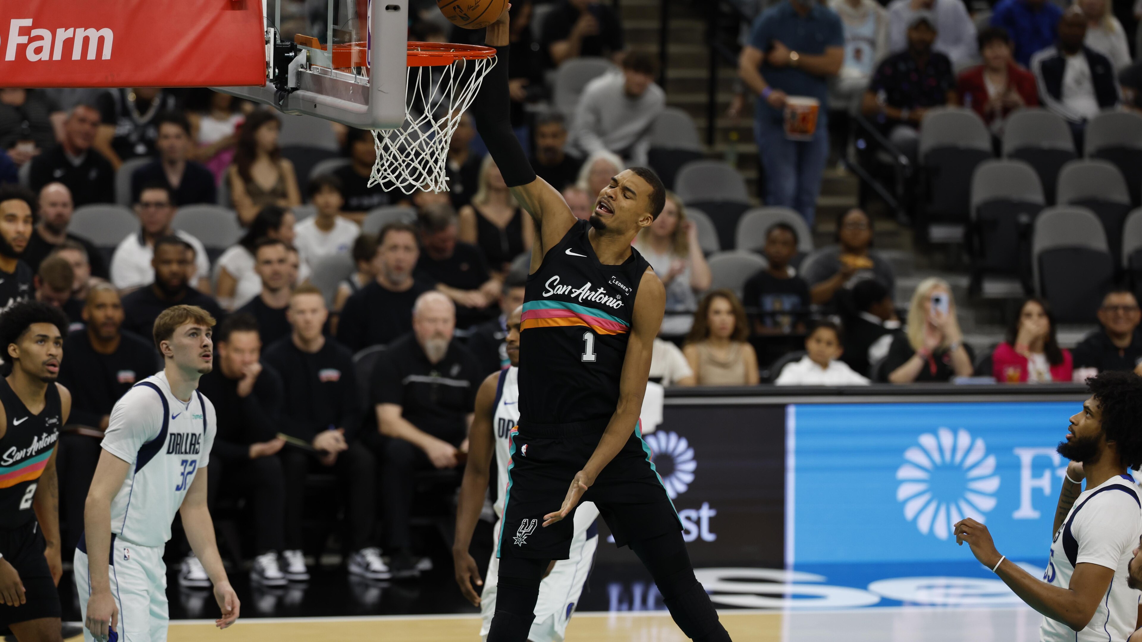 Dallas Mavericks v San Antonio Spurs Dallas Mavericks v San Antonio Spurs