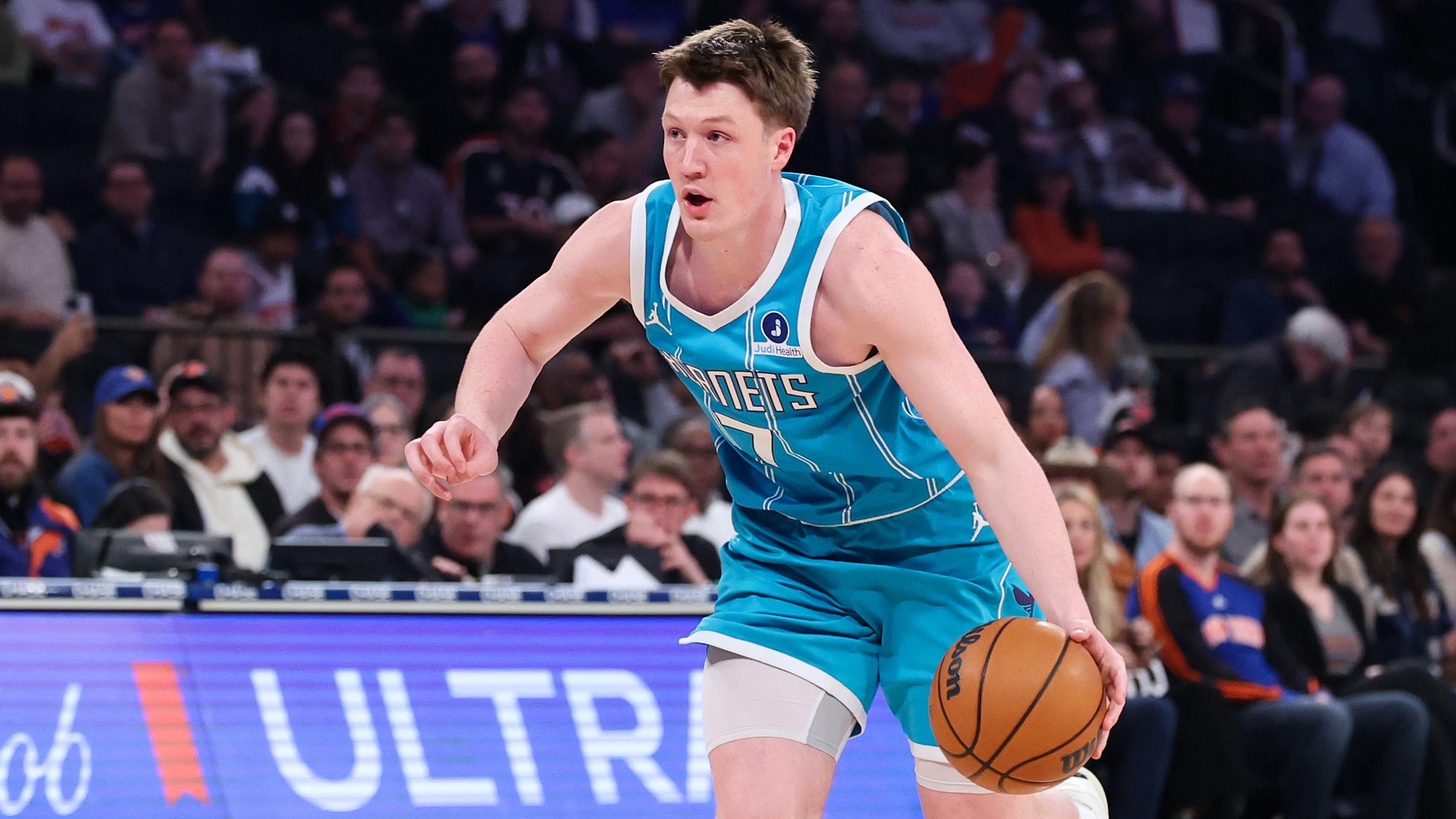 Charlotte Hornets v New York Knicks