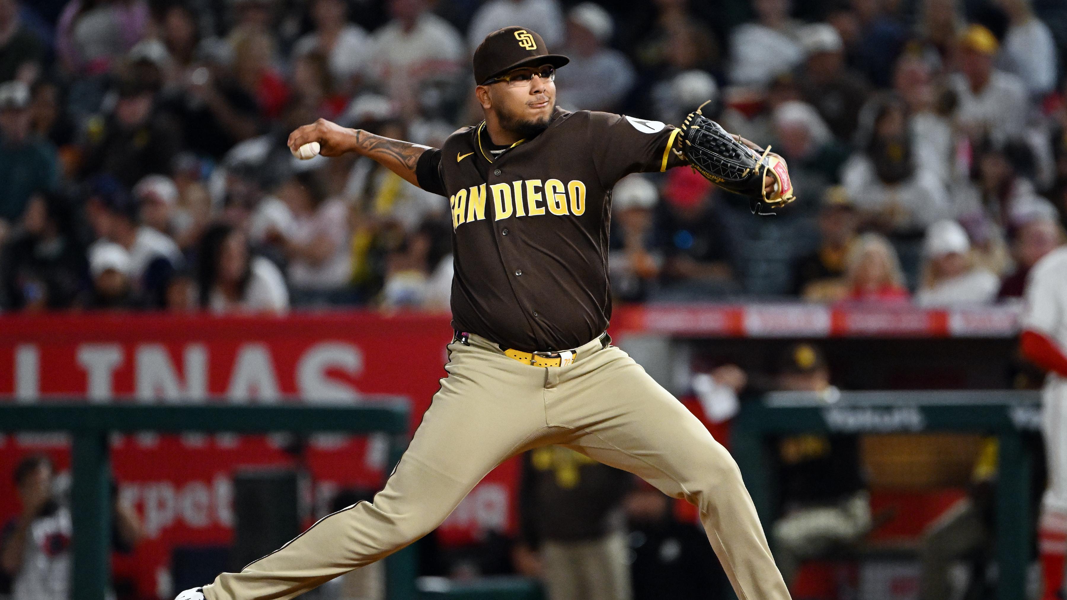 MLB: APR 17 Padres at Angels