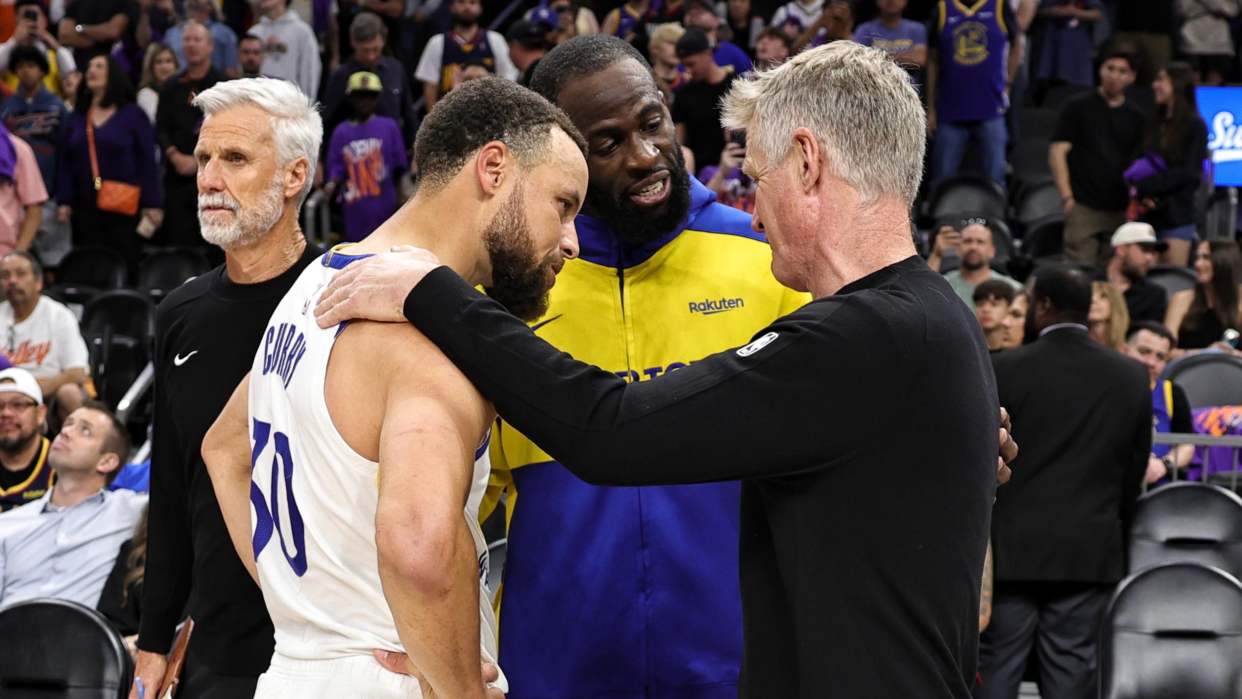 Golden State Warriors v Phoenix Suns - Play-In Tournament