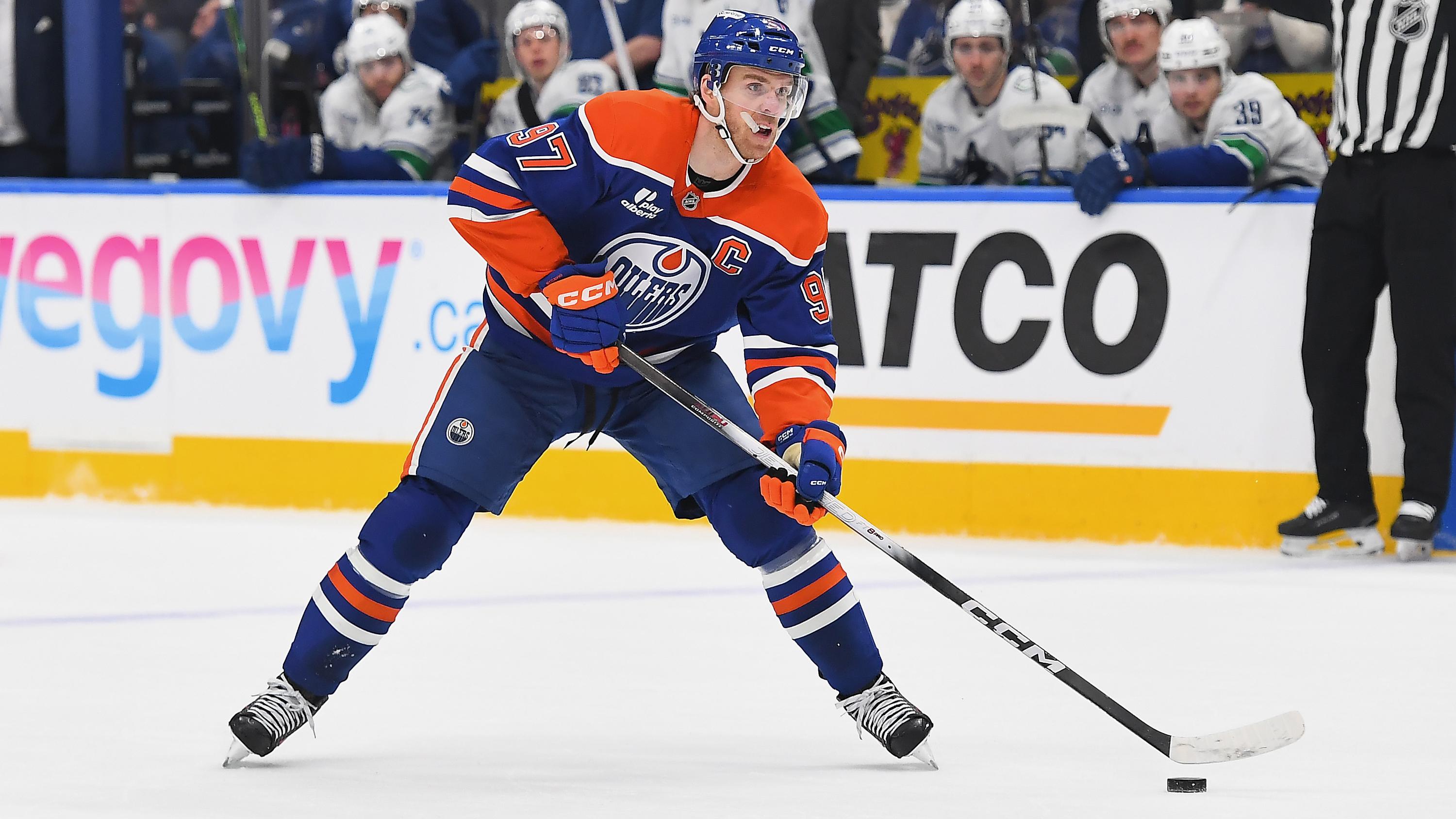 Vancouver Canucks v Edmonton Oilers