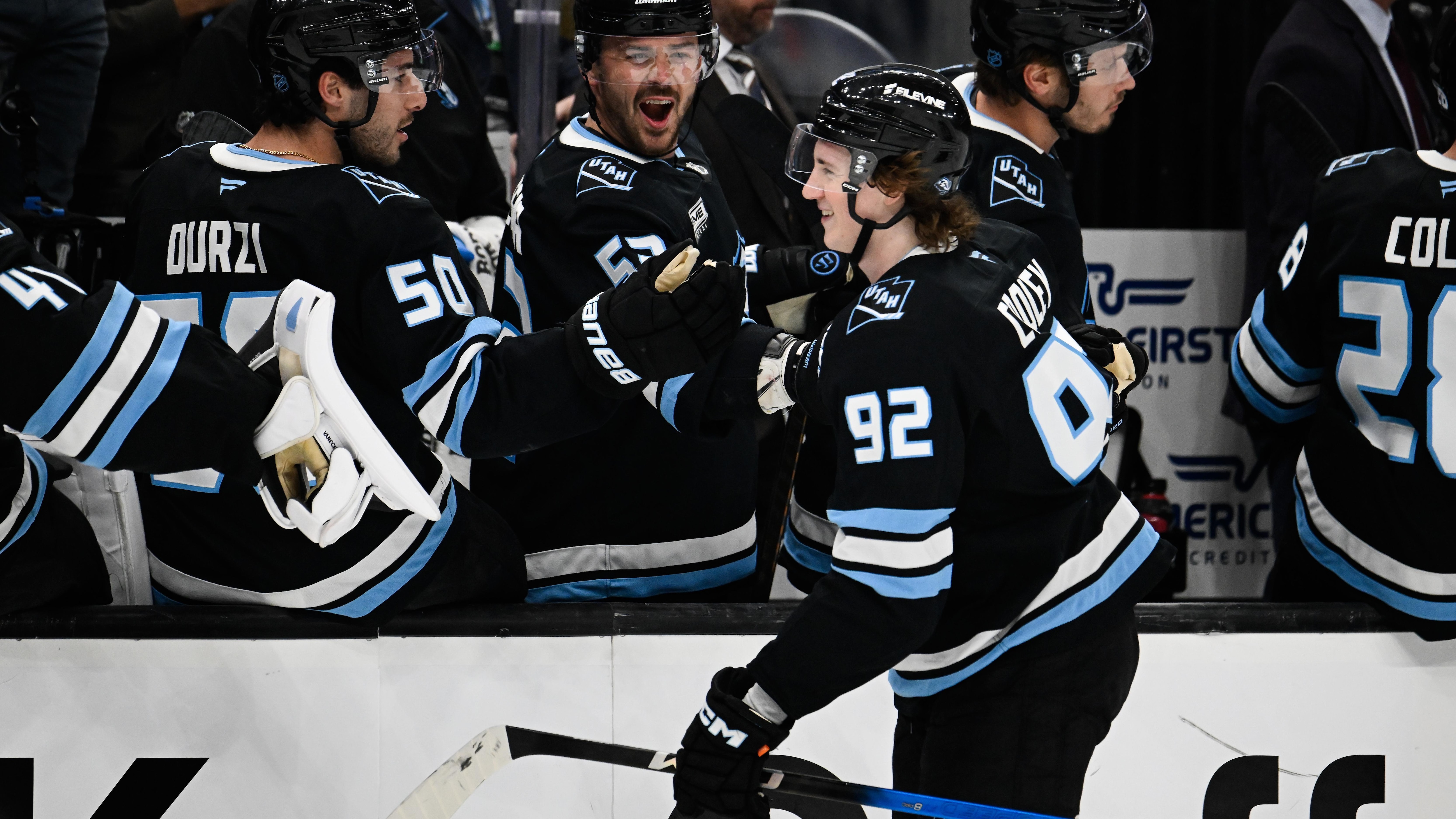 Winnipeg Jets v Utah Mammoth