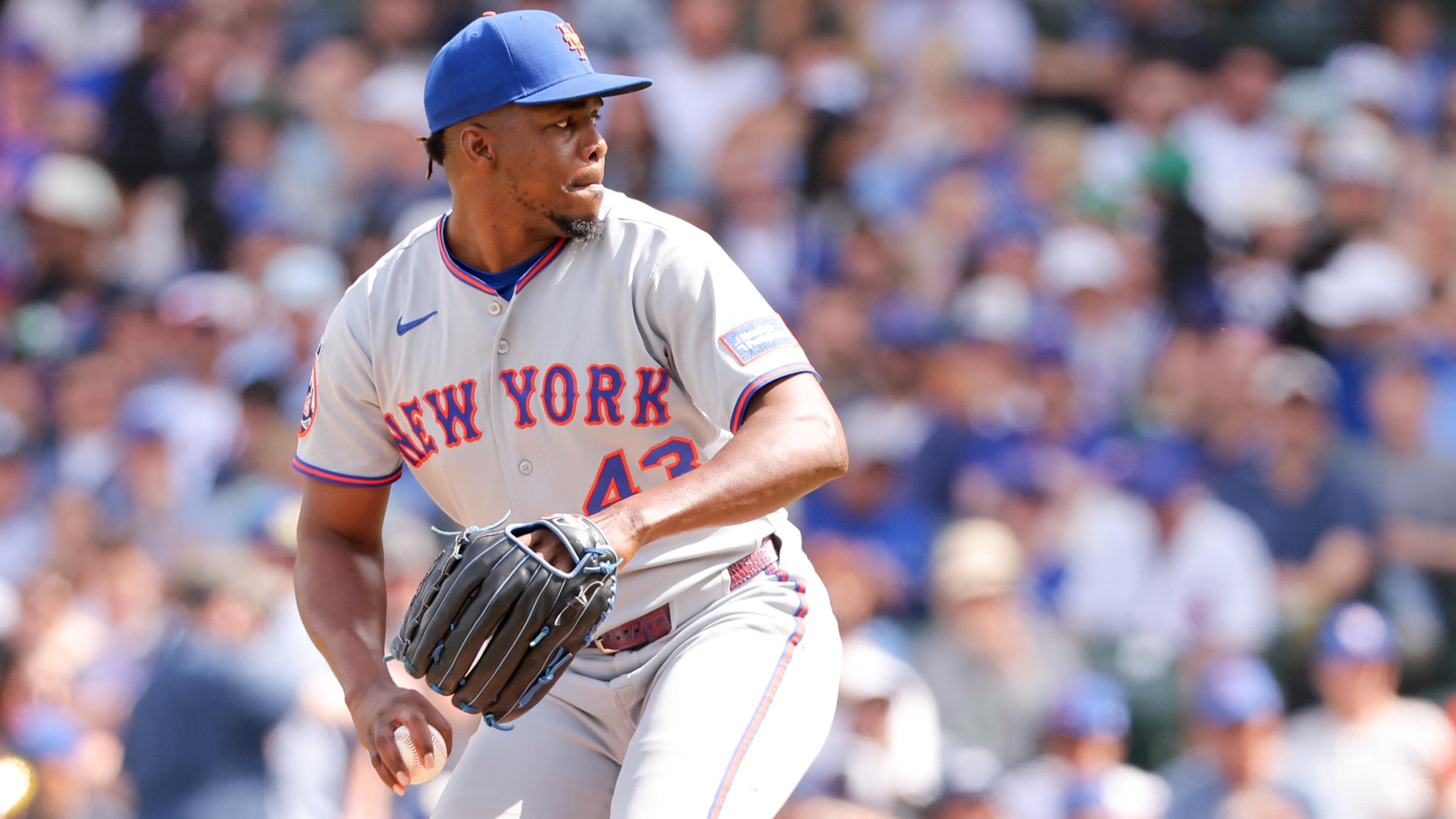 Mets' Huascar Brazoban Says 'Oh F--k,' Explains Viral Video of Bullpen Blunder with Devin Williams