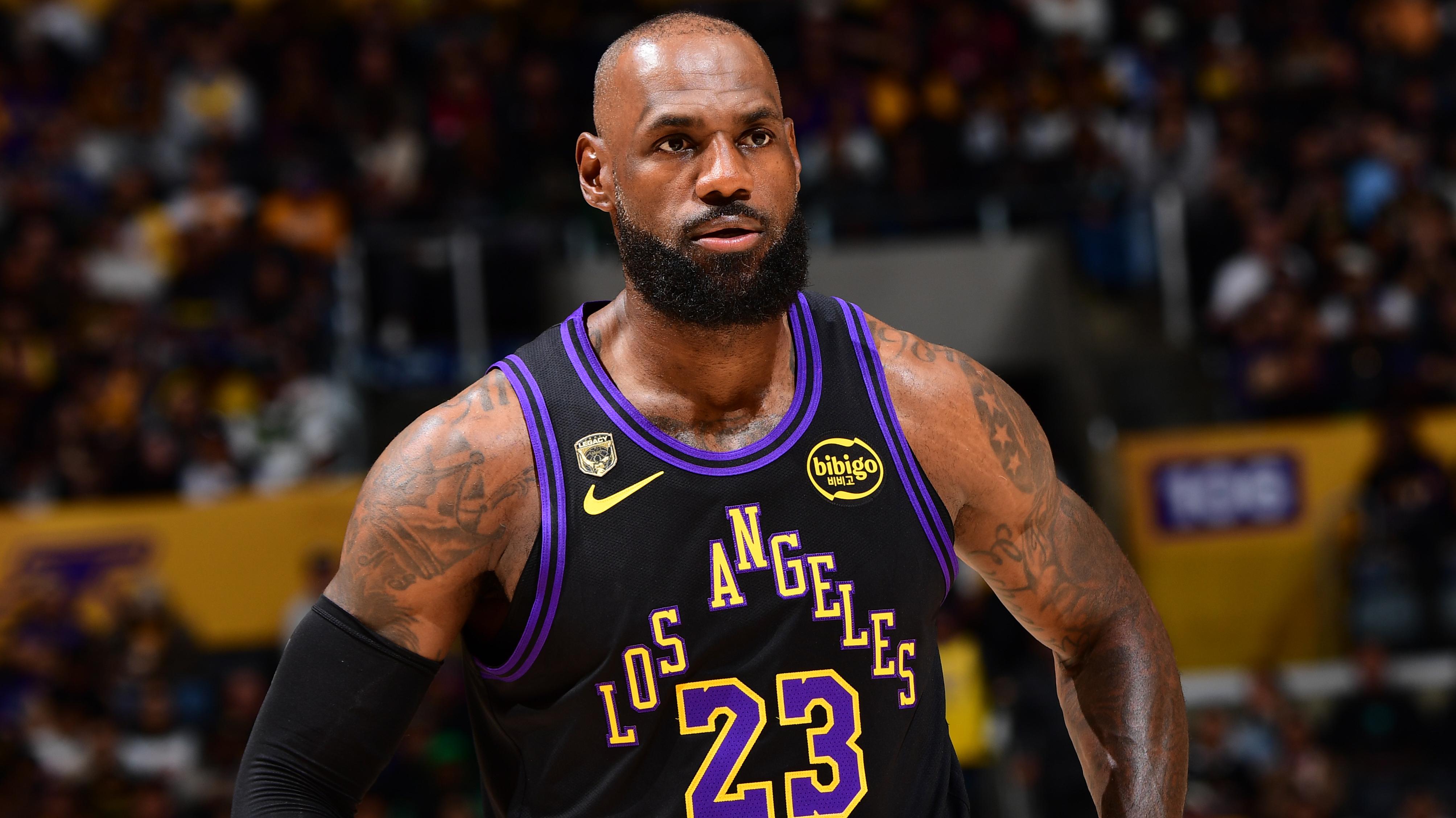 Houston Rockets v Los Angeles Lakers - Game Two