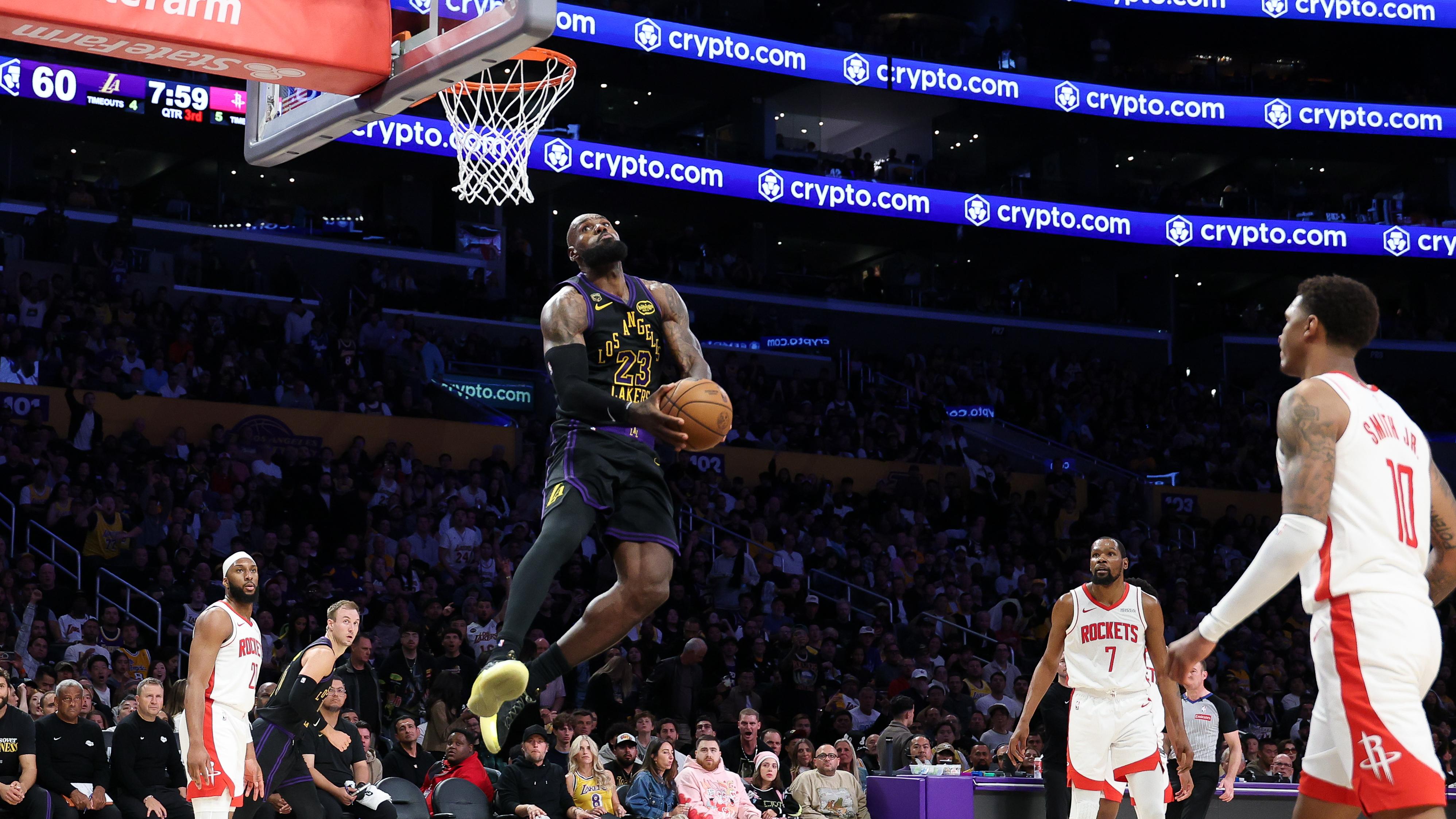 LeBron Surprised Himself with Dunk