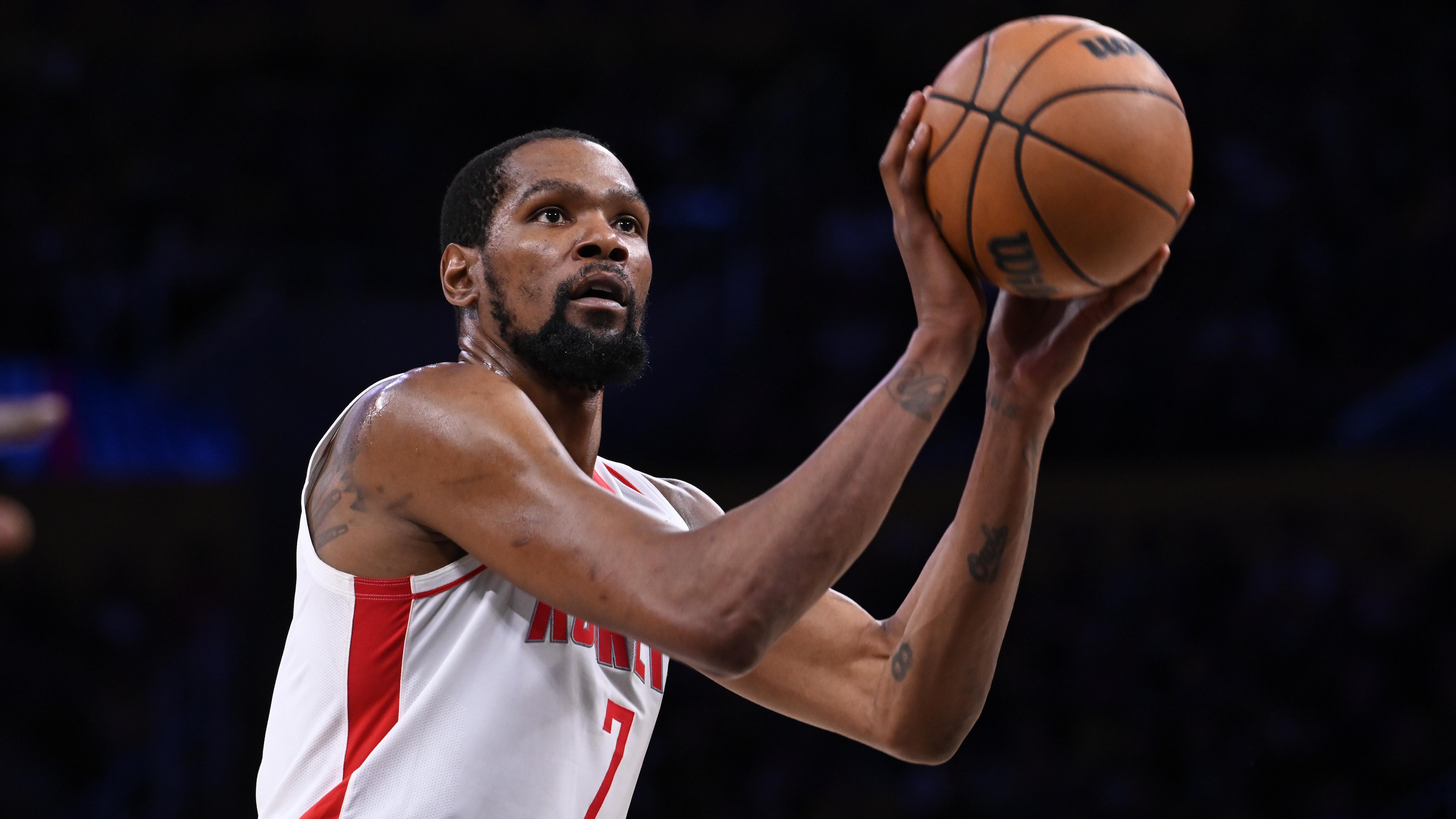 Houston Rockets v Los Angeles Lakers - Game Two