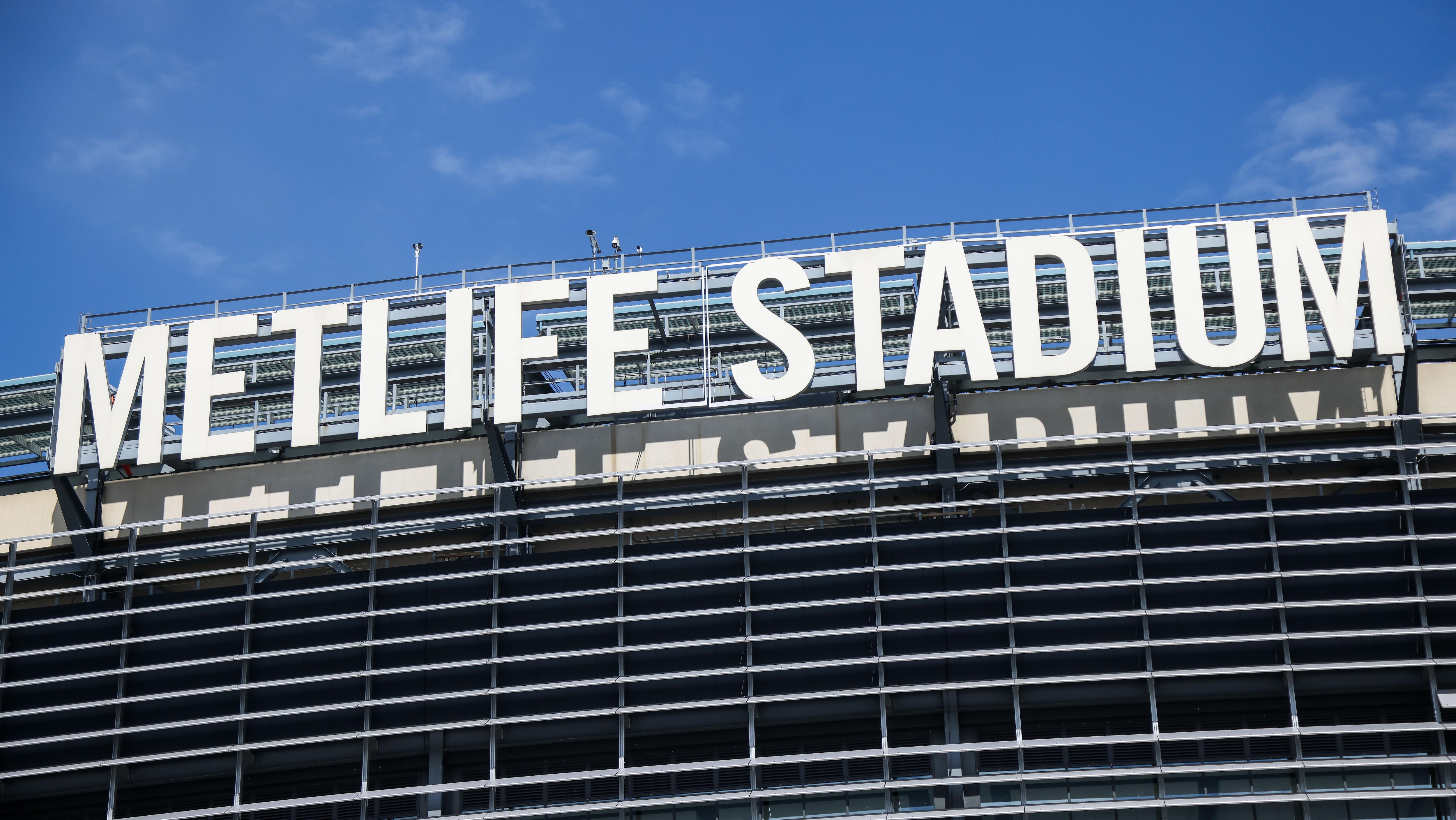 A $30,000 Helicopter Or $150 Train: World Cup Transit Is A Mess