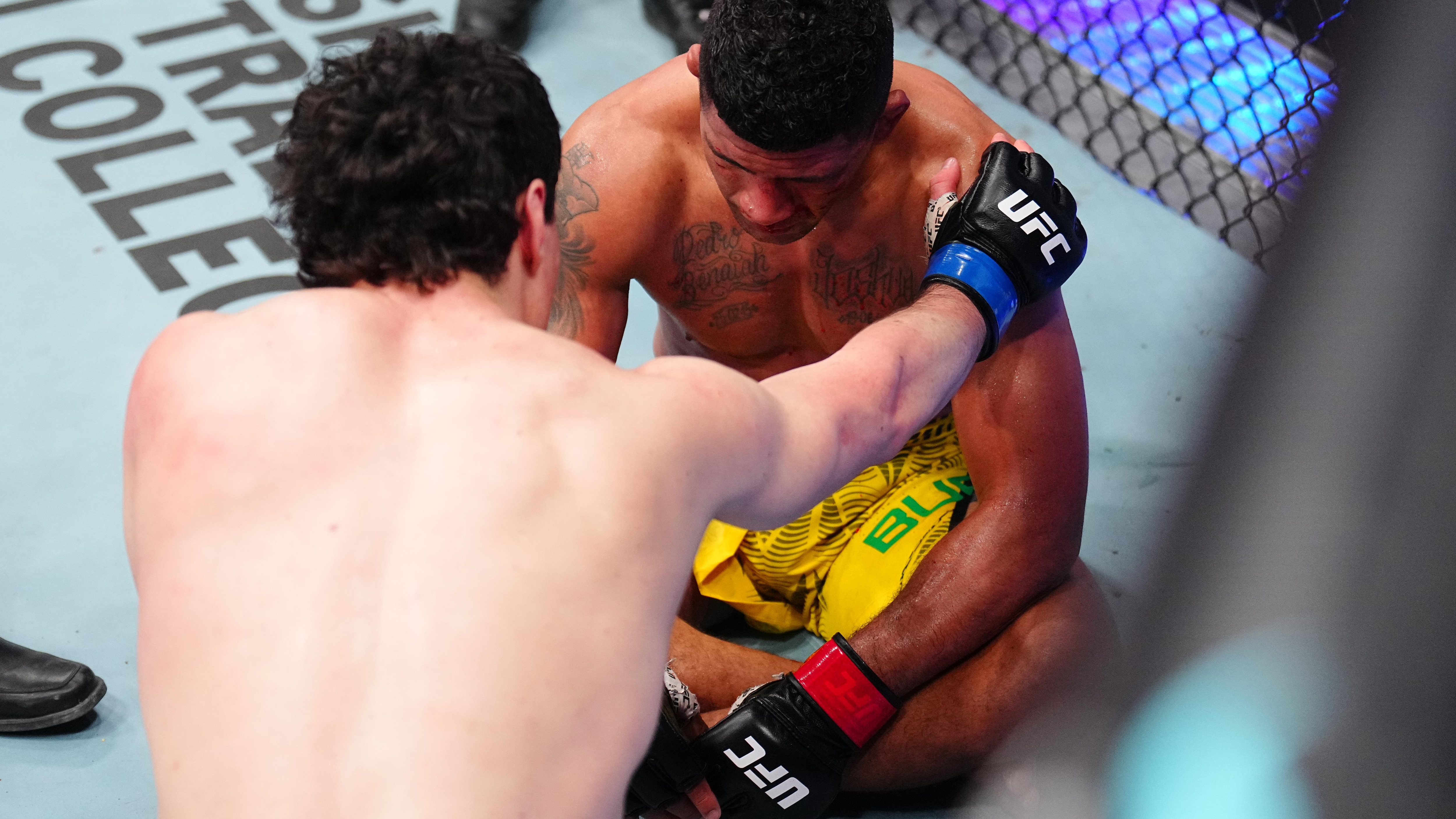 UFC Fight Night: Burns v Malott