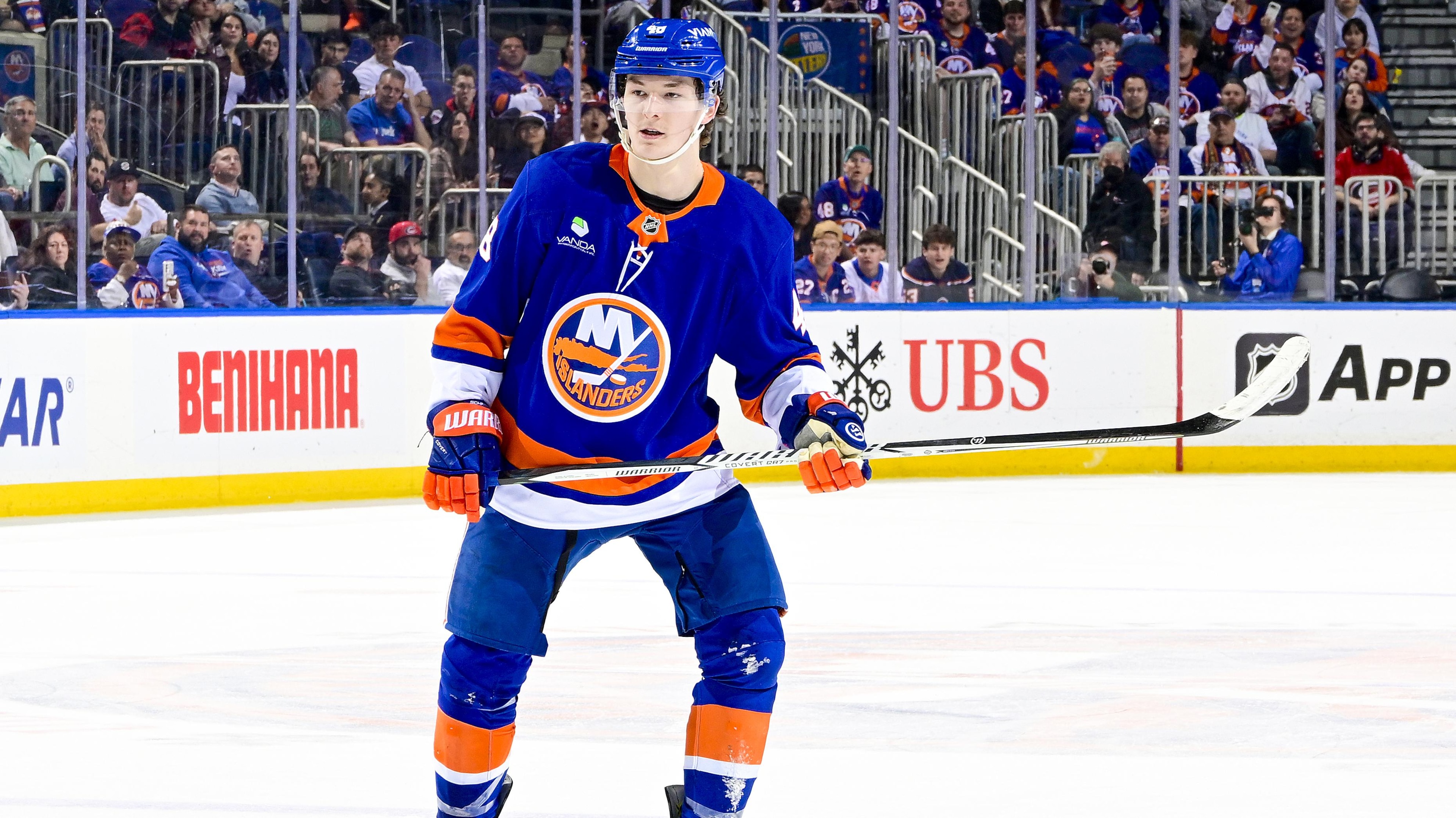 Carolina Hurricanes v New York Islanders Carolina Hurricanes v New York Islanders