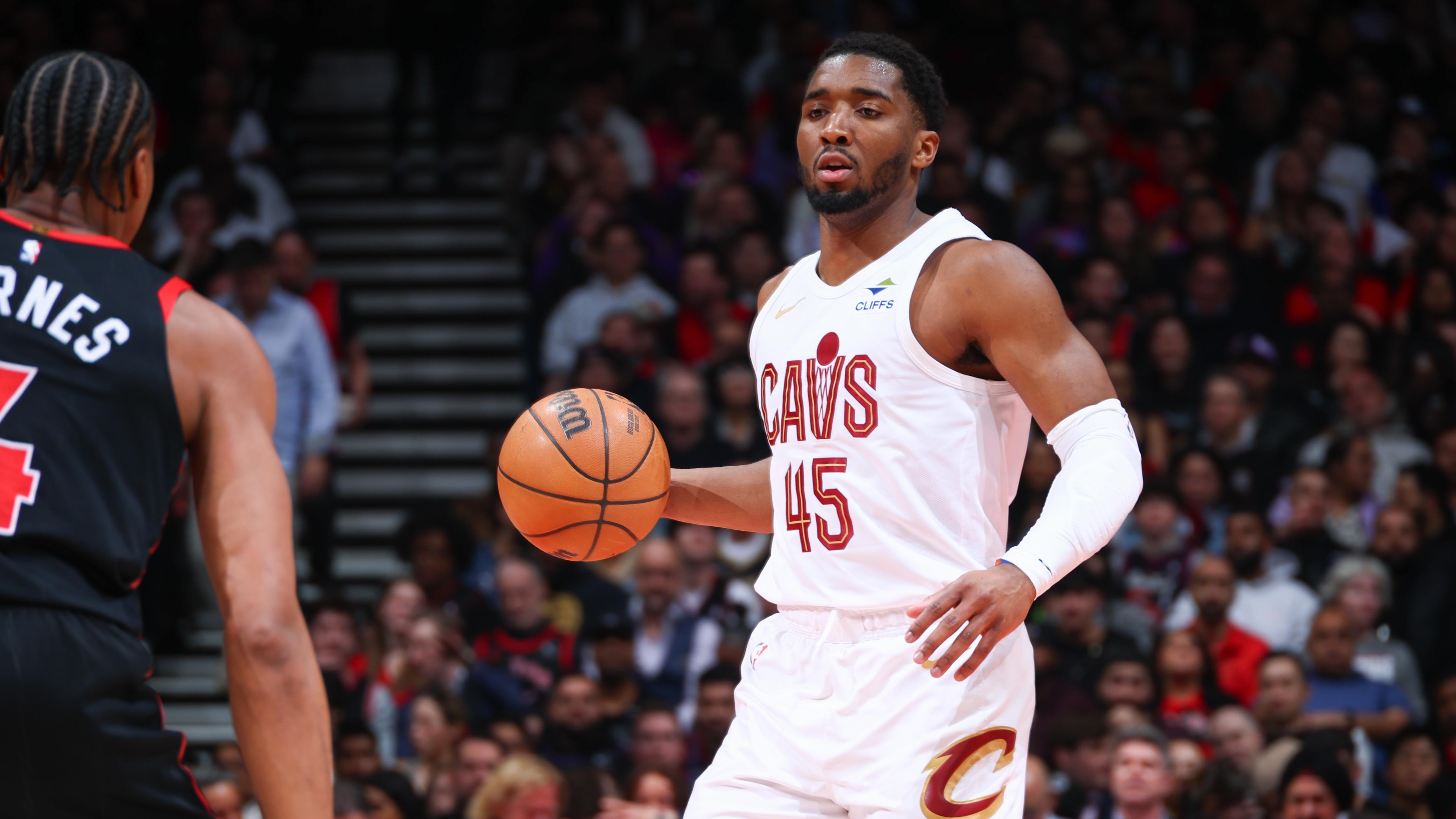 Cleveland Cavaliers v Toronto Raptors - Game Three Cleveland Cavaliers v Toronto Raptors - Game Three