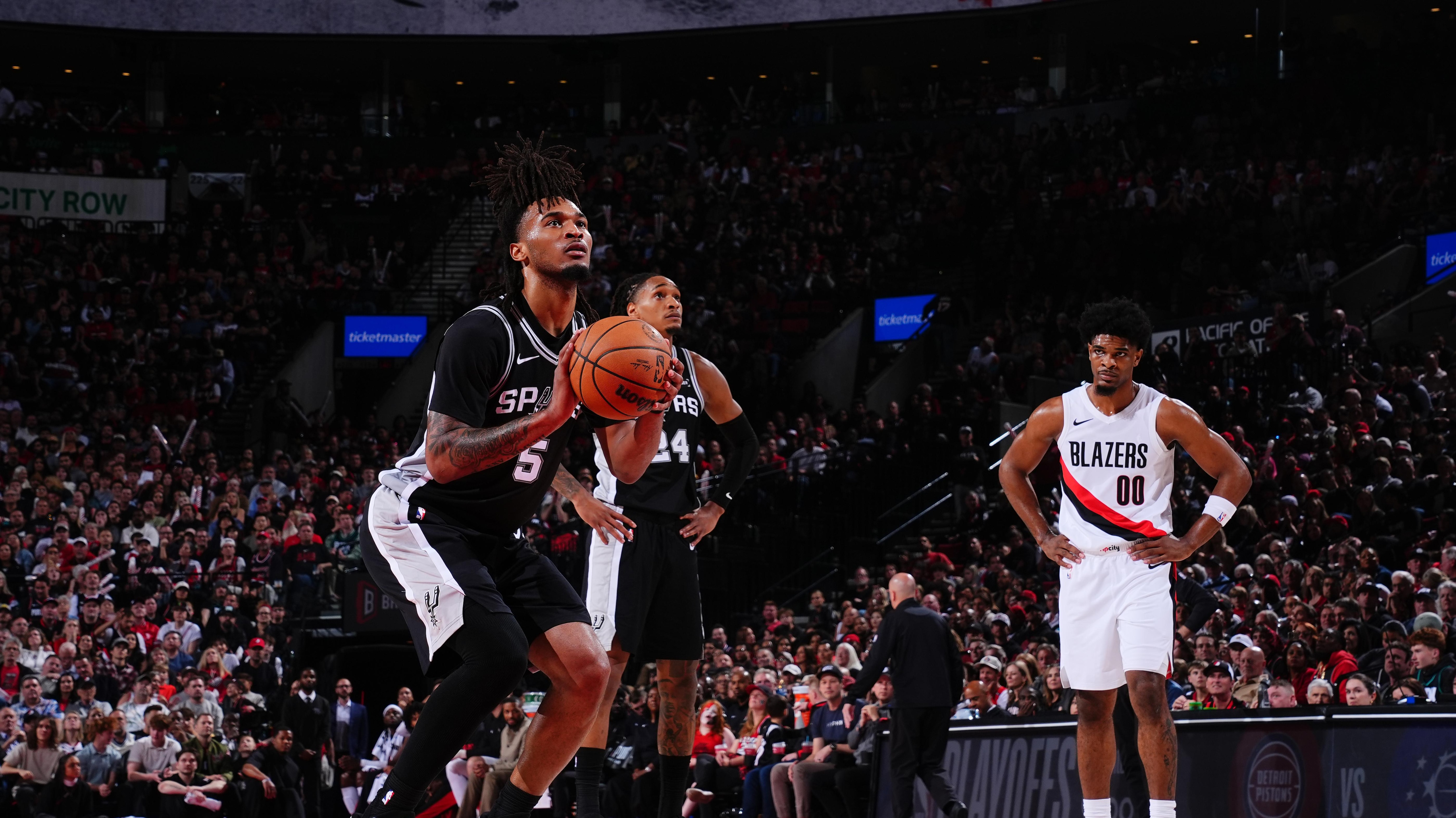 San Antonio Spurs v Portland Trail Blazers - Game Three