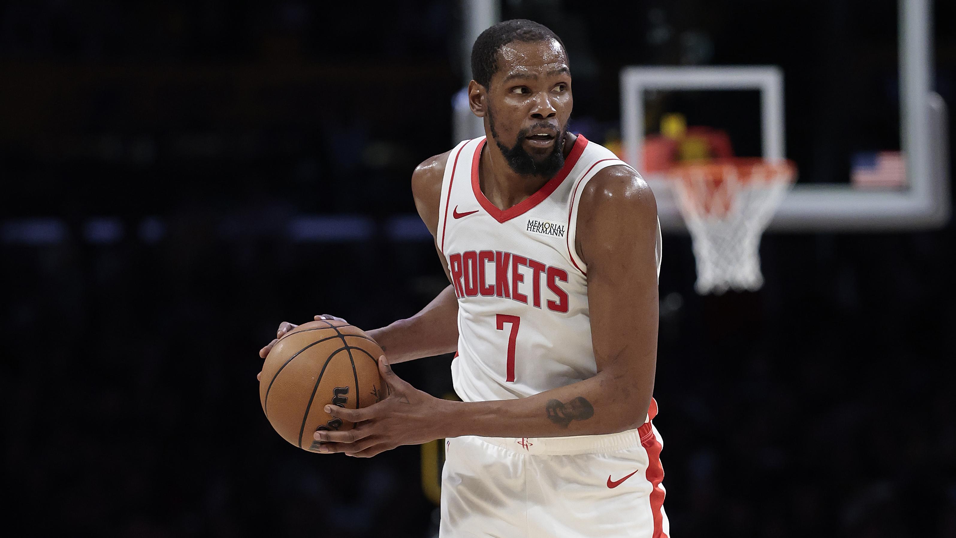 Houston Rockets v Los Angeles Lakers - Game Two