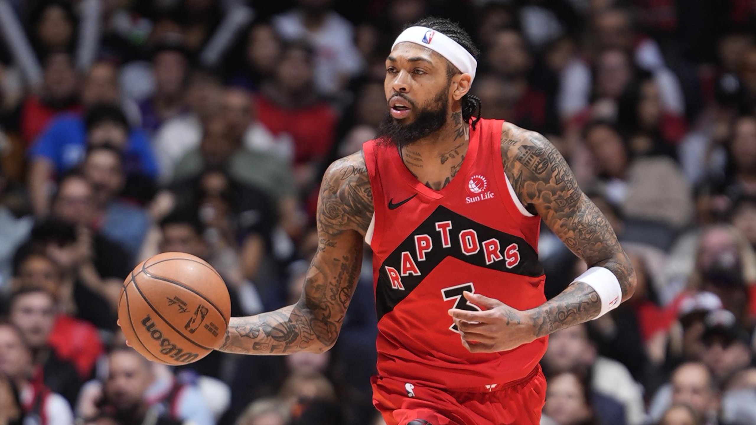 Cleveland Cavaliers v Toronto Raptors - Game Four Cleveland Cavaliers v Toronto Raptors - Game Four
