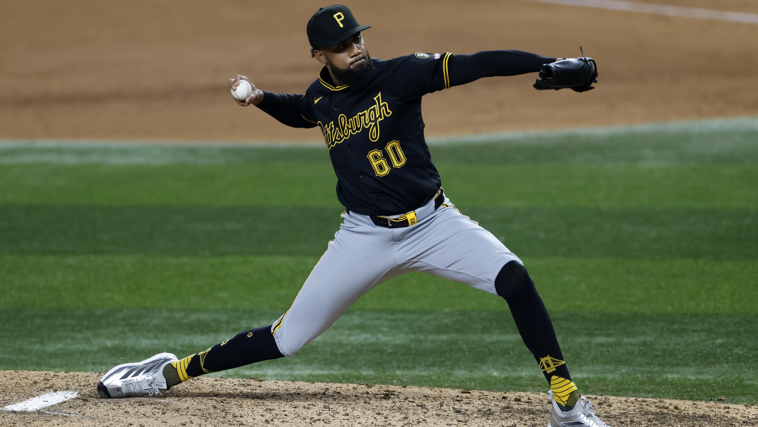 Pittsburgh Pirates v Texas Rangers