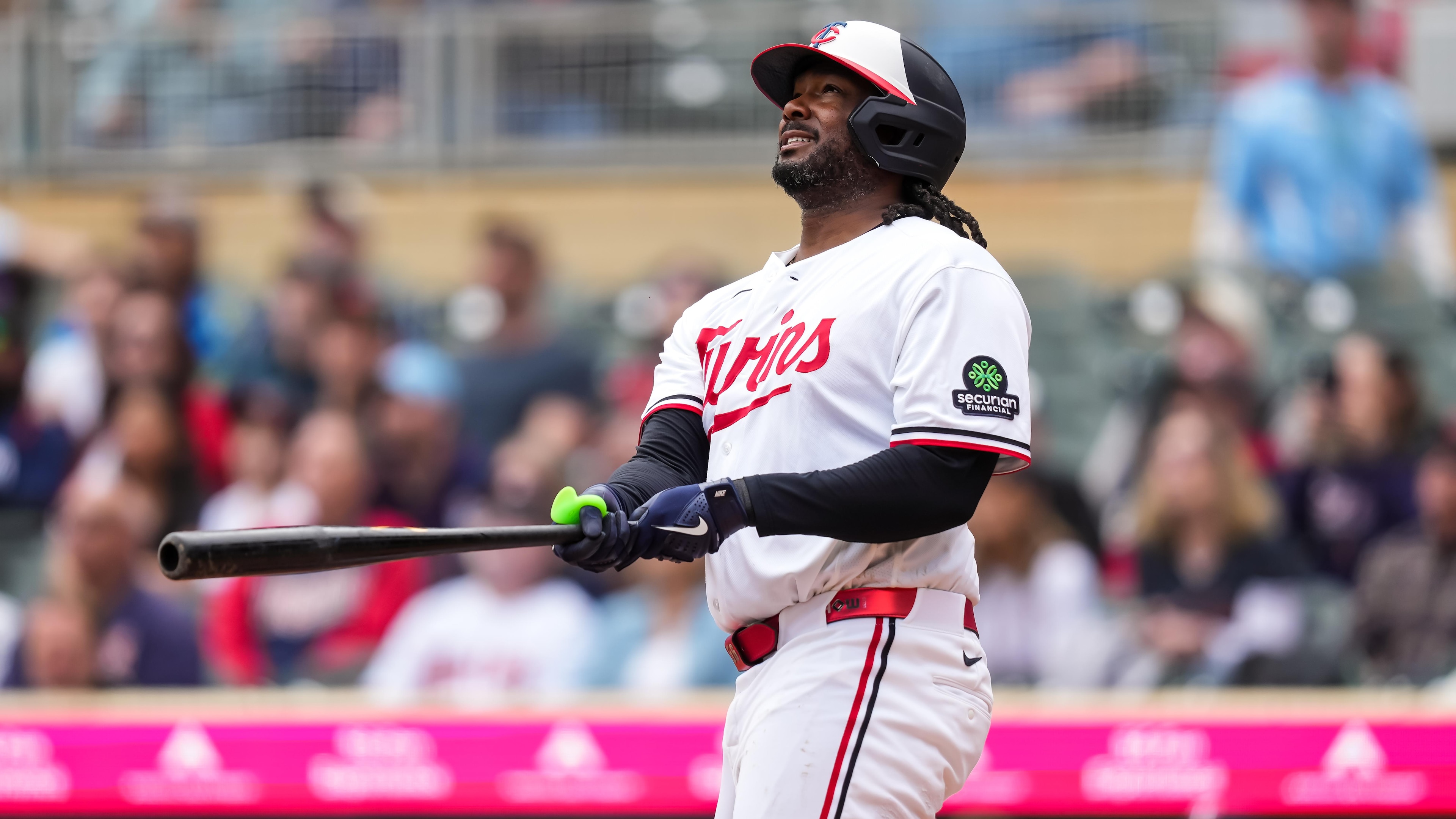 Boston Red Sox v Minnesota Twins Boston Red Sox v Minnesota Twins