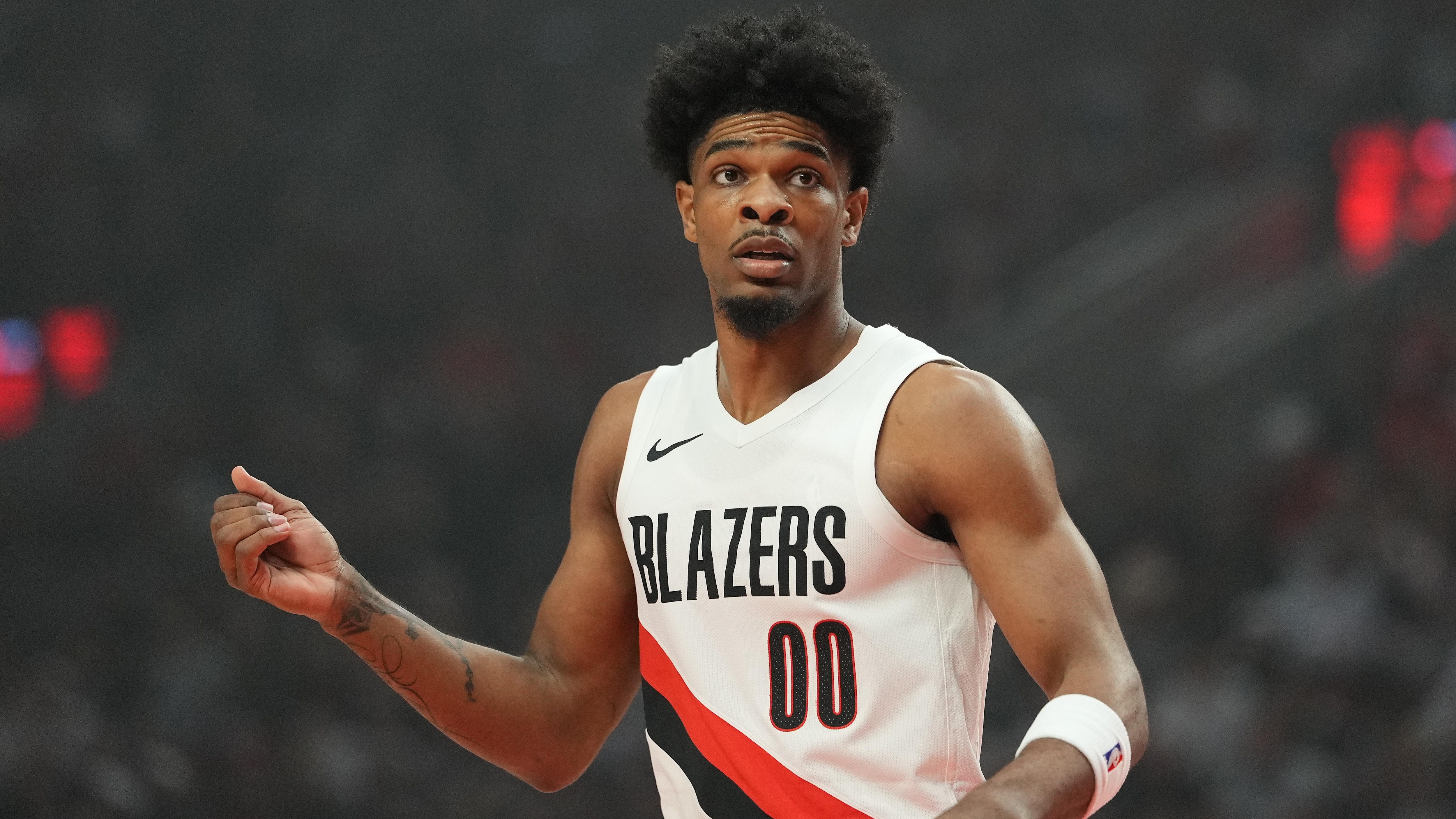 San Antonio Spurs v Portland Trail Blazers - Game Three