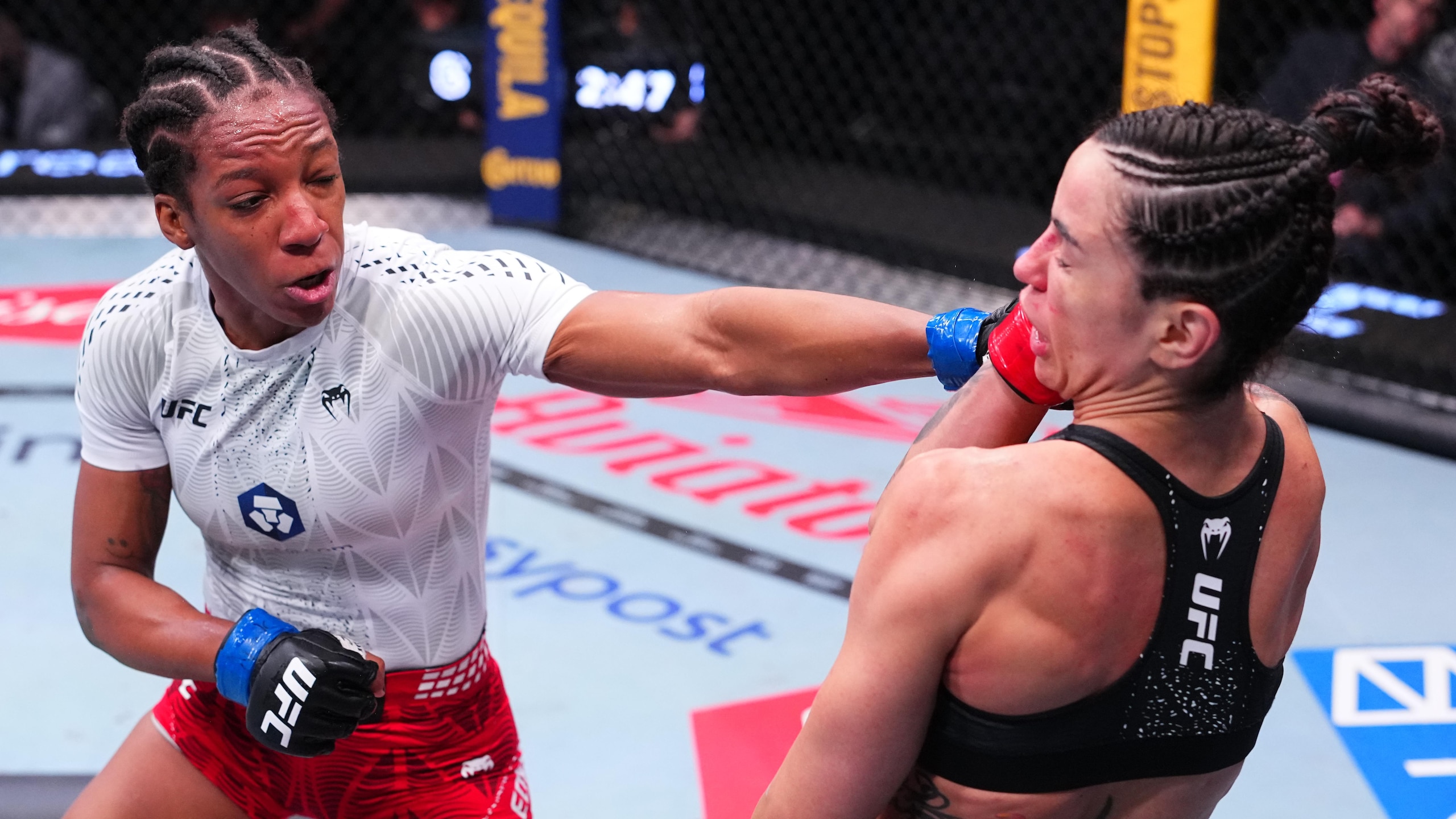 UFC Fight Night: Dumont v Edwards