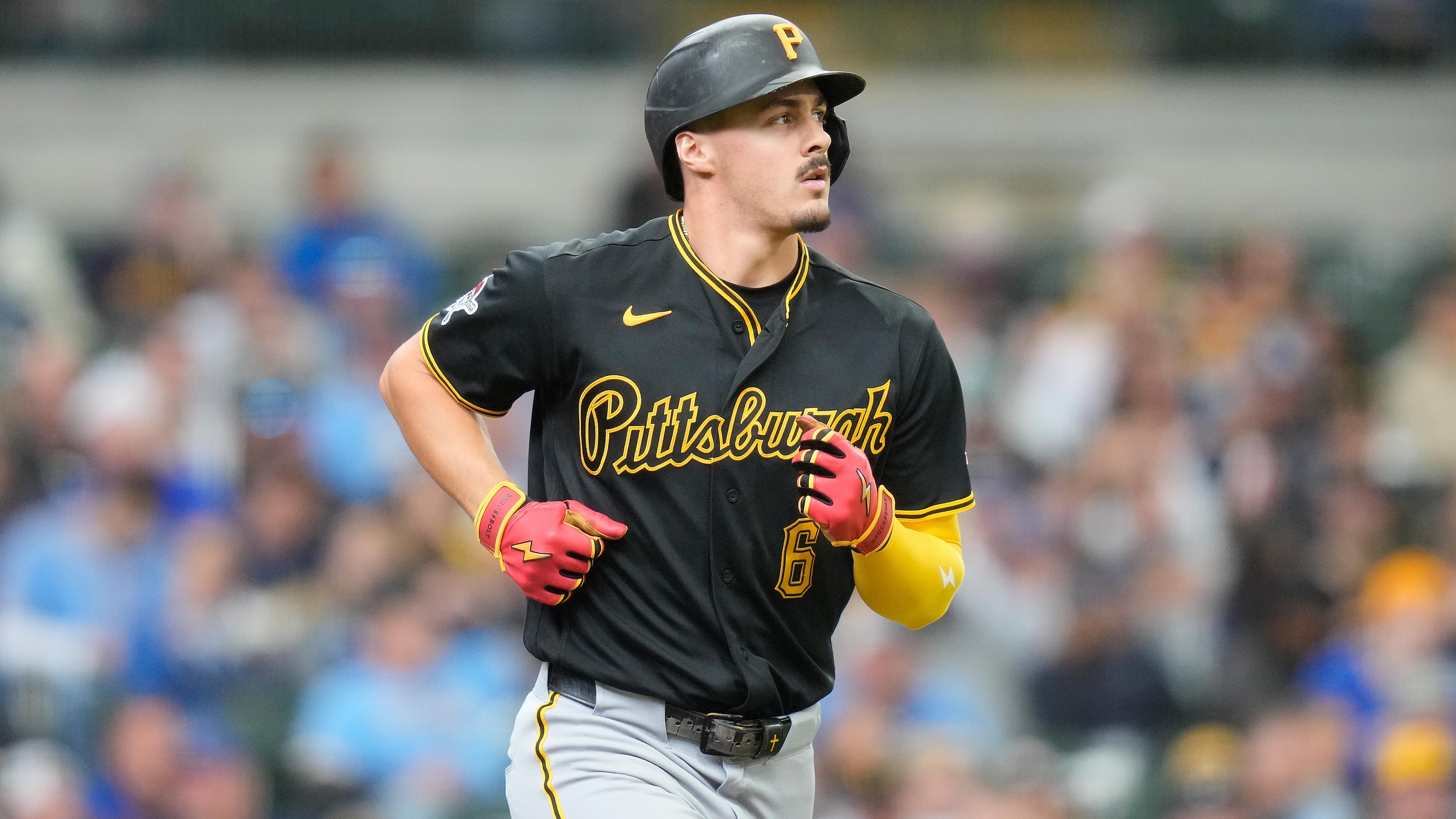 Pirates Get Griffin Bouncy Castle 🤣