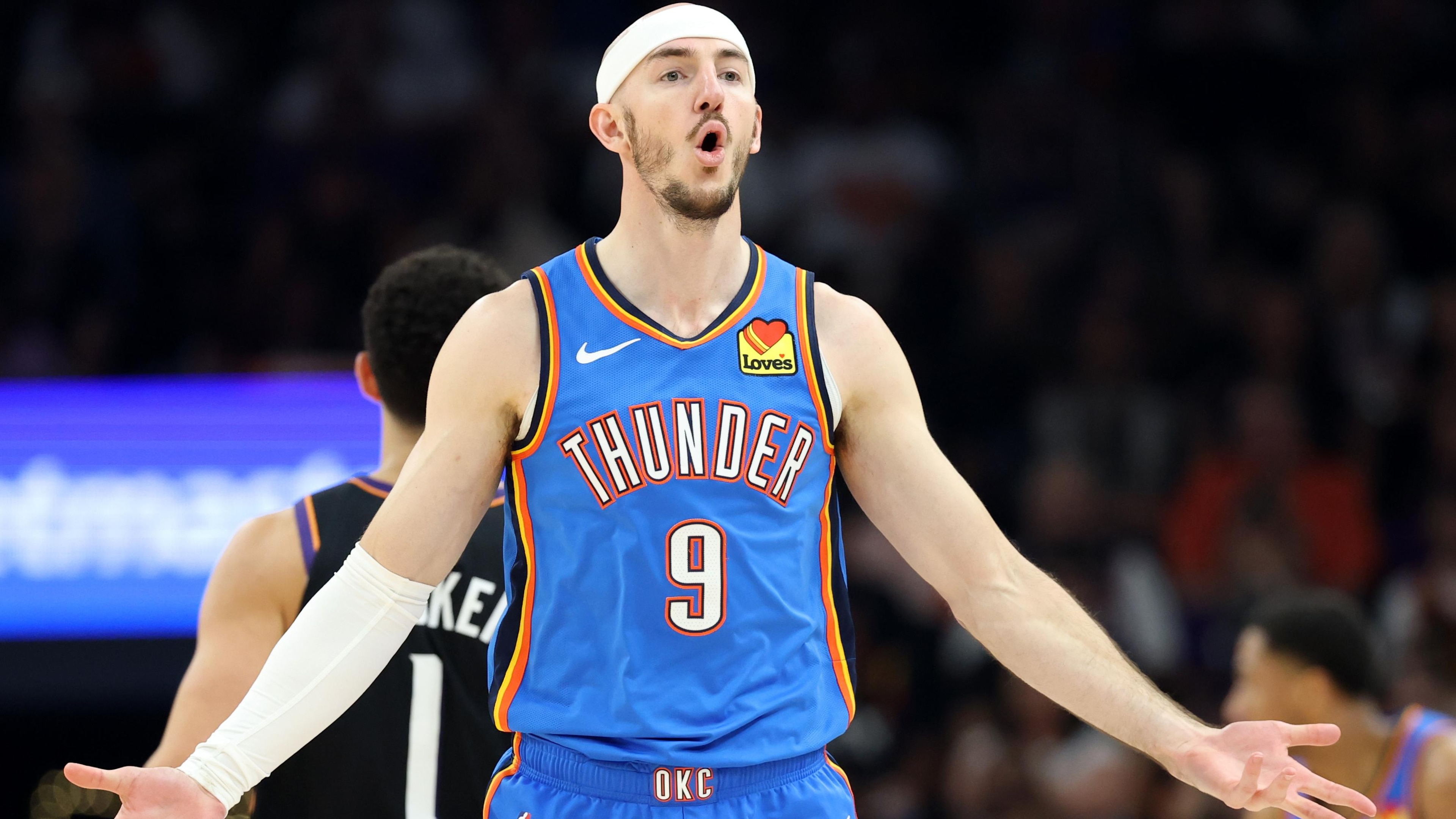 Oklahoma City Thunder v Phoenix Suns - Game Four Oklahoma City Thunder v Phoenix Suns - Game Four