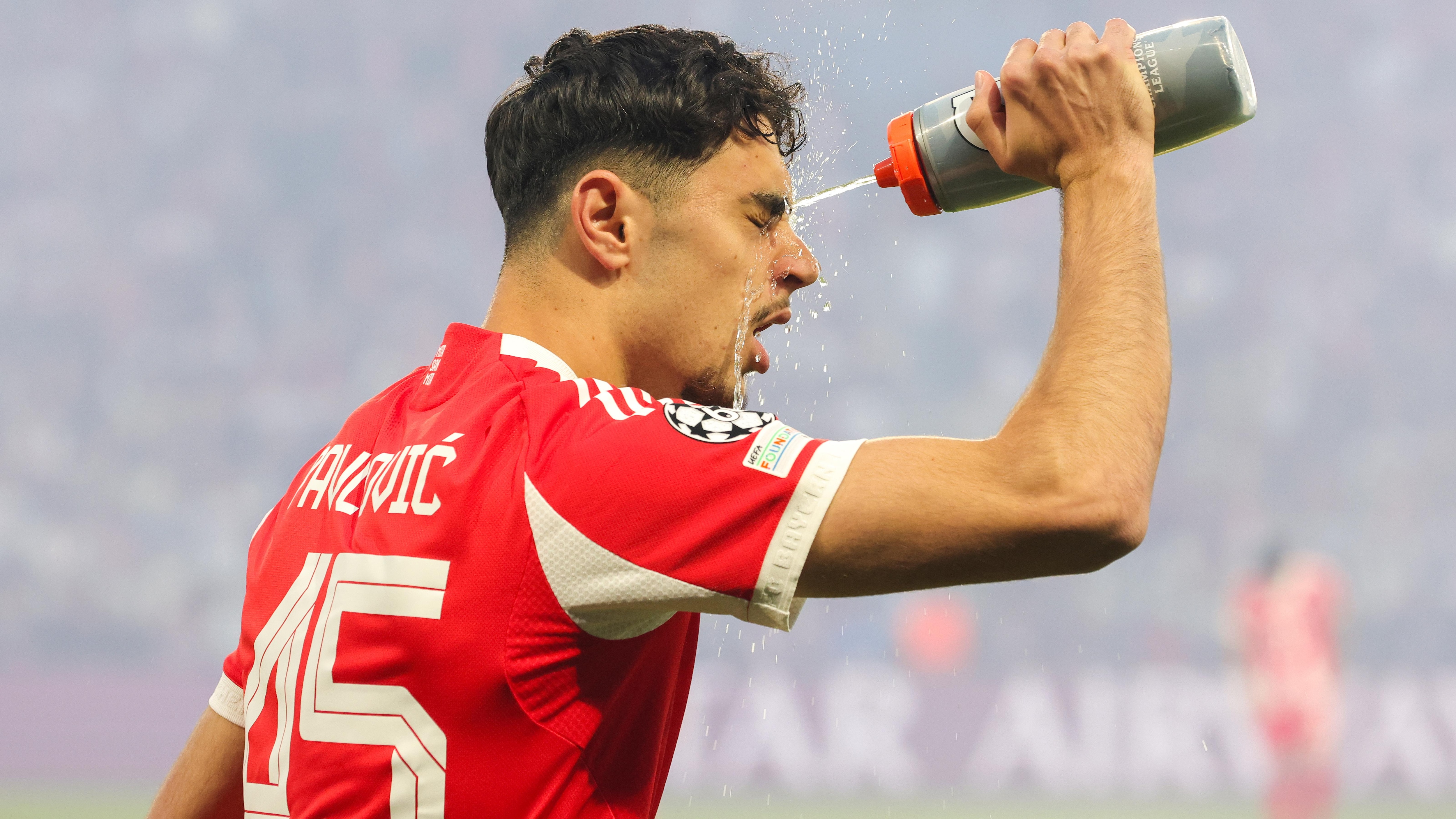 Paris Saint-Germain v FC Bayern München - UEFA Champions League 2025/26 Semi Final First Leg