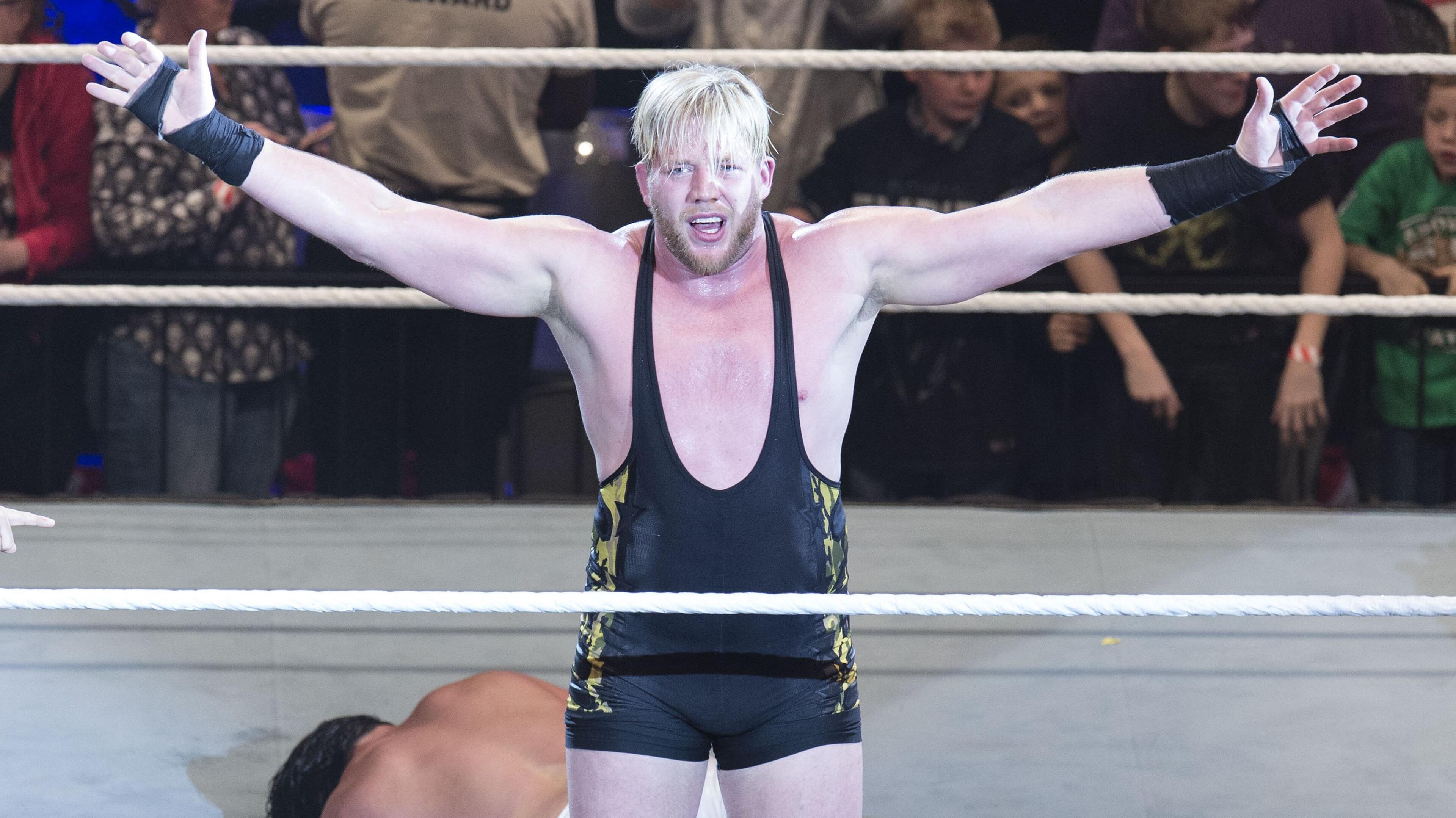 WWE Germany Live Cologne - Road To Wrestlemania WWE Germany Live Cologne - Road To Wrestlemania