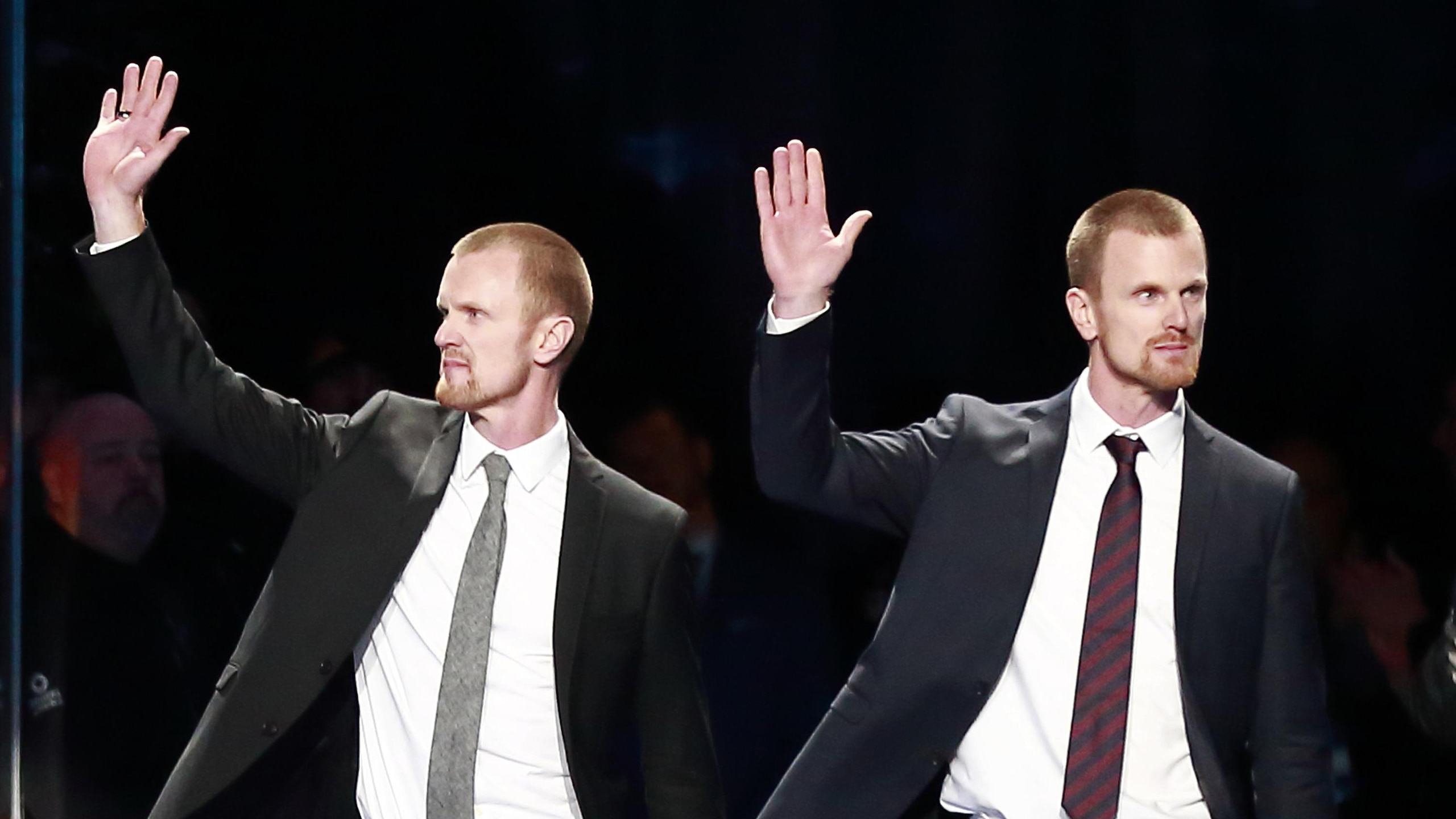 Chicago Blackhawks v Vancouver Canucks