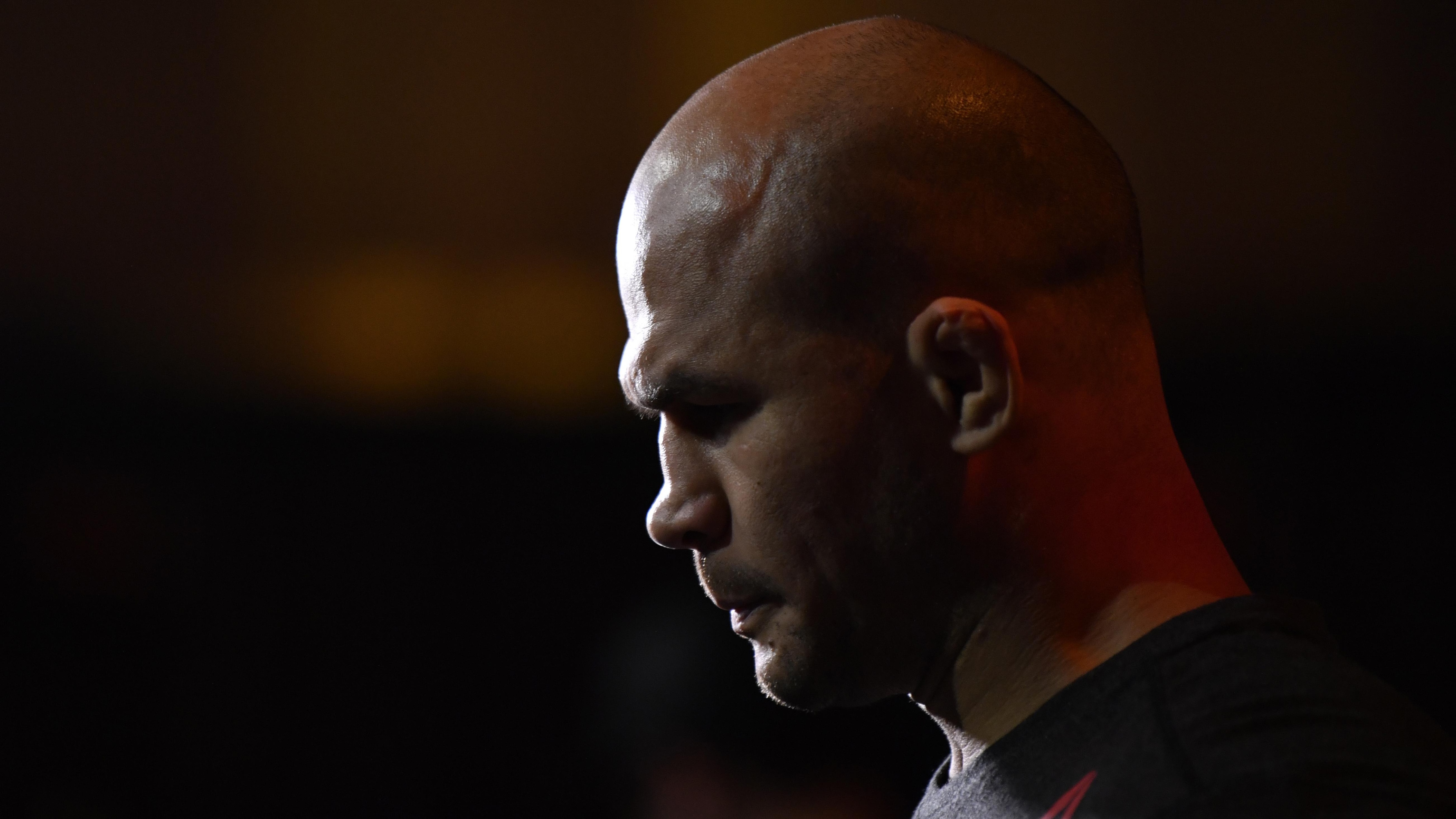 UFC 256: Dos Santos v Gane