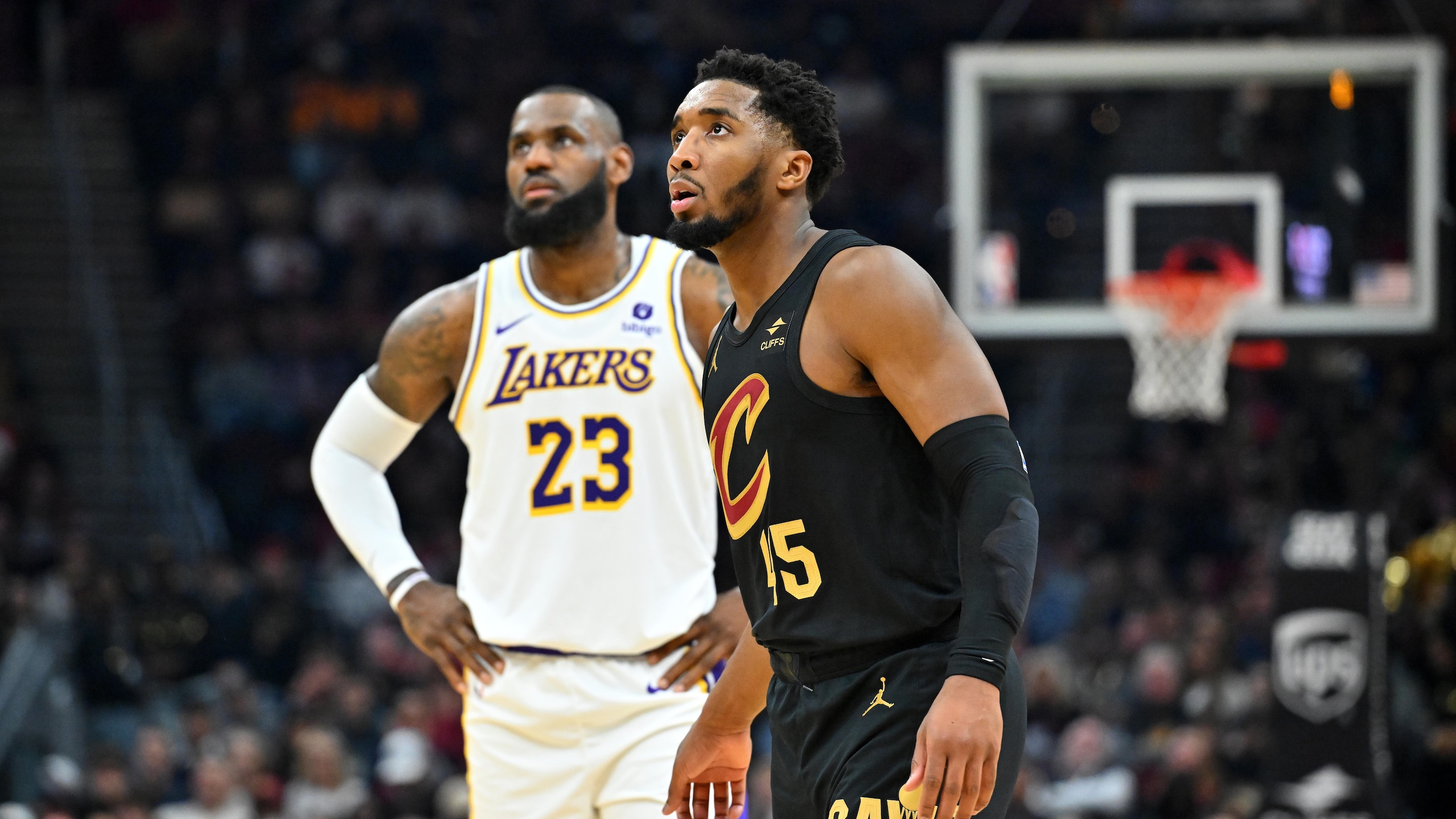 Los Angeles Lakers v Cleveland Cavaliers Los Angeles Lakers v Cleveland Cavaliers