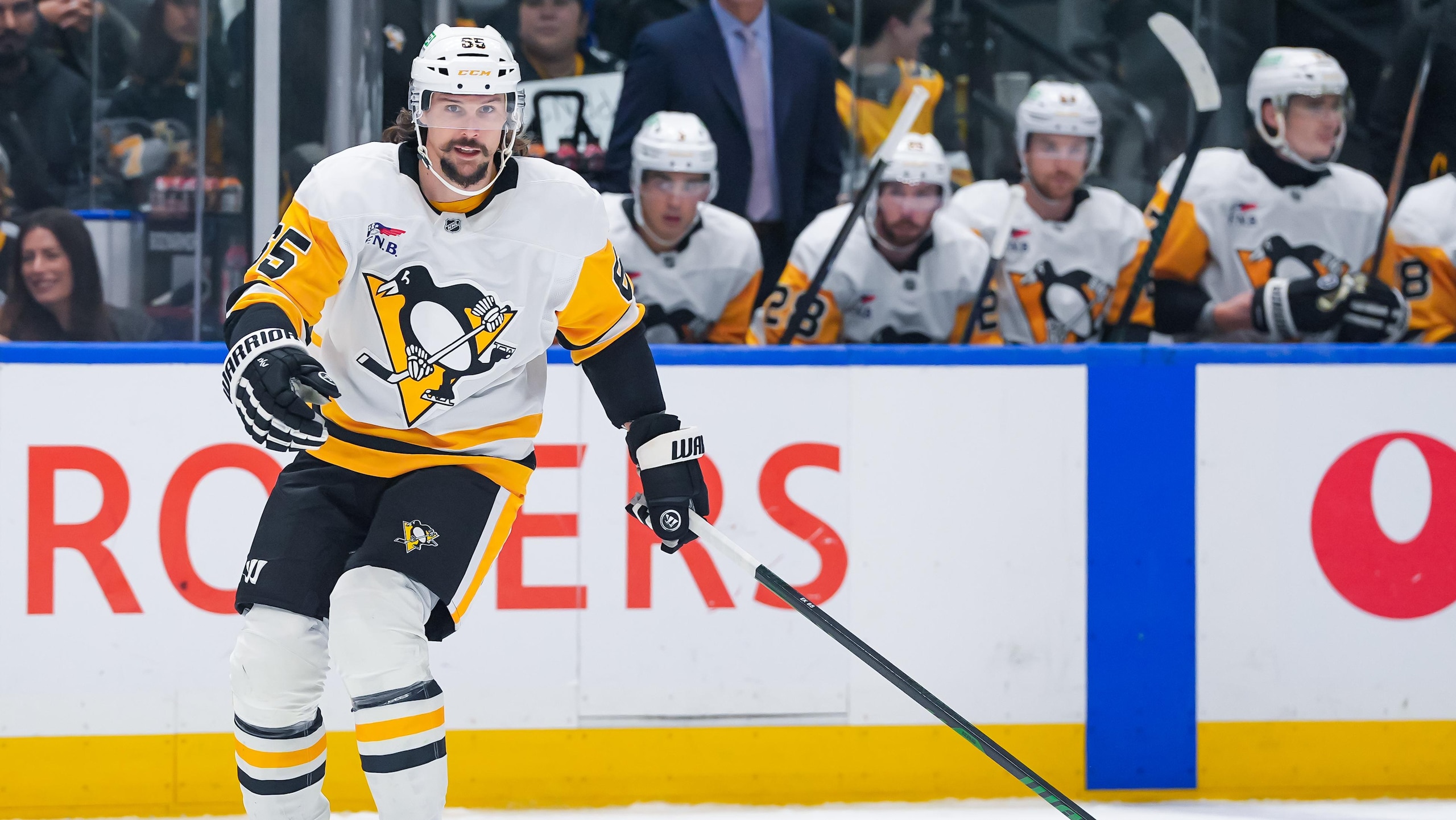 Pittsburgh Penguins v Vancouver Canucks