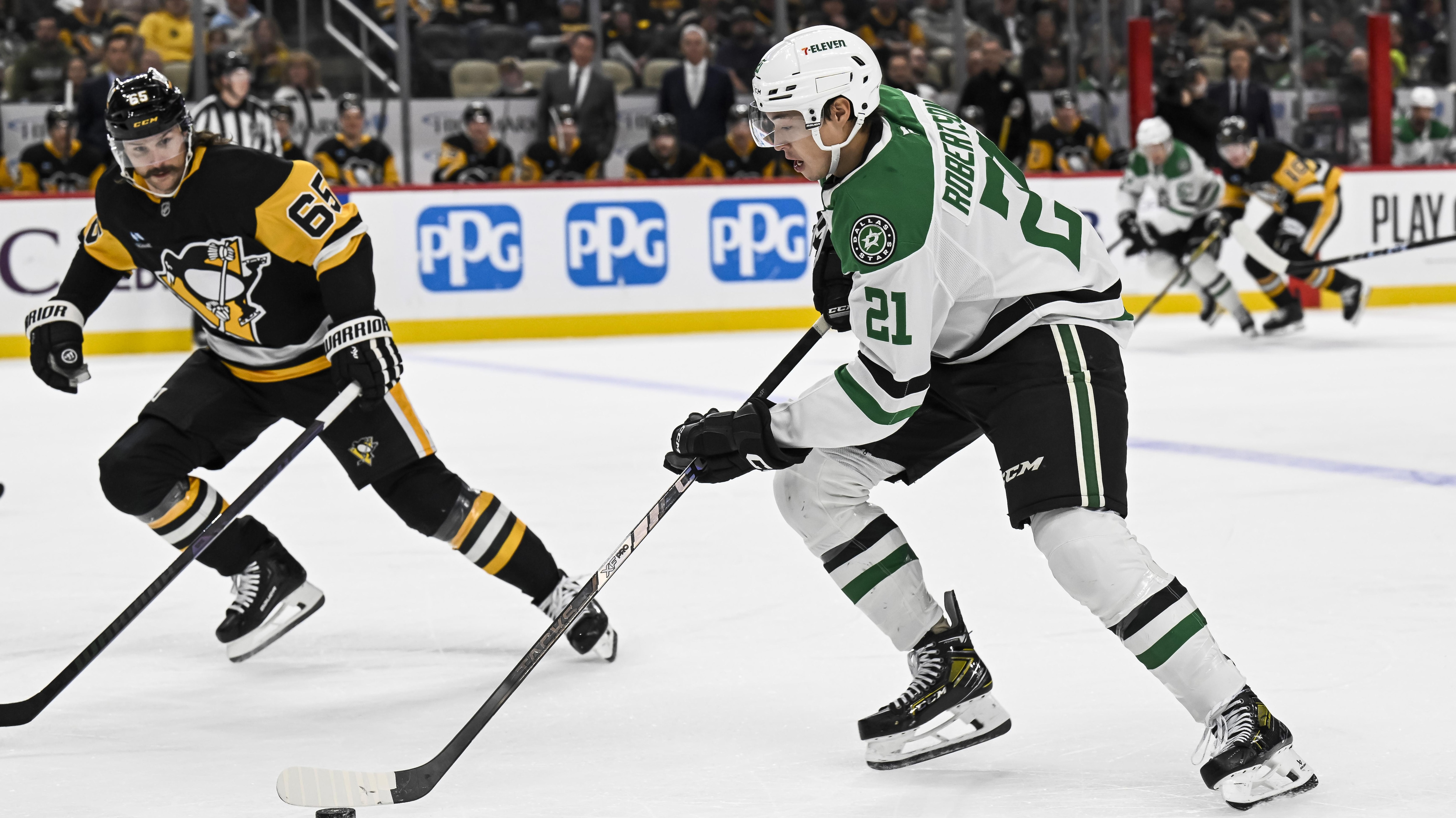 NHL: NOV 11 Stars at Penguins NHL: NOV 11 Stars at Penguins