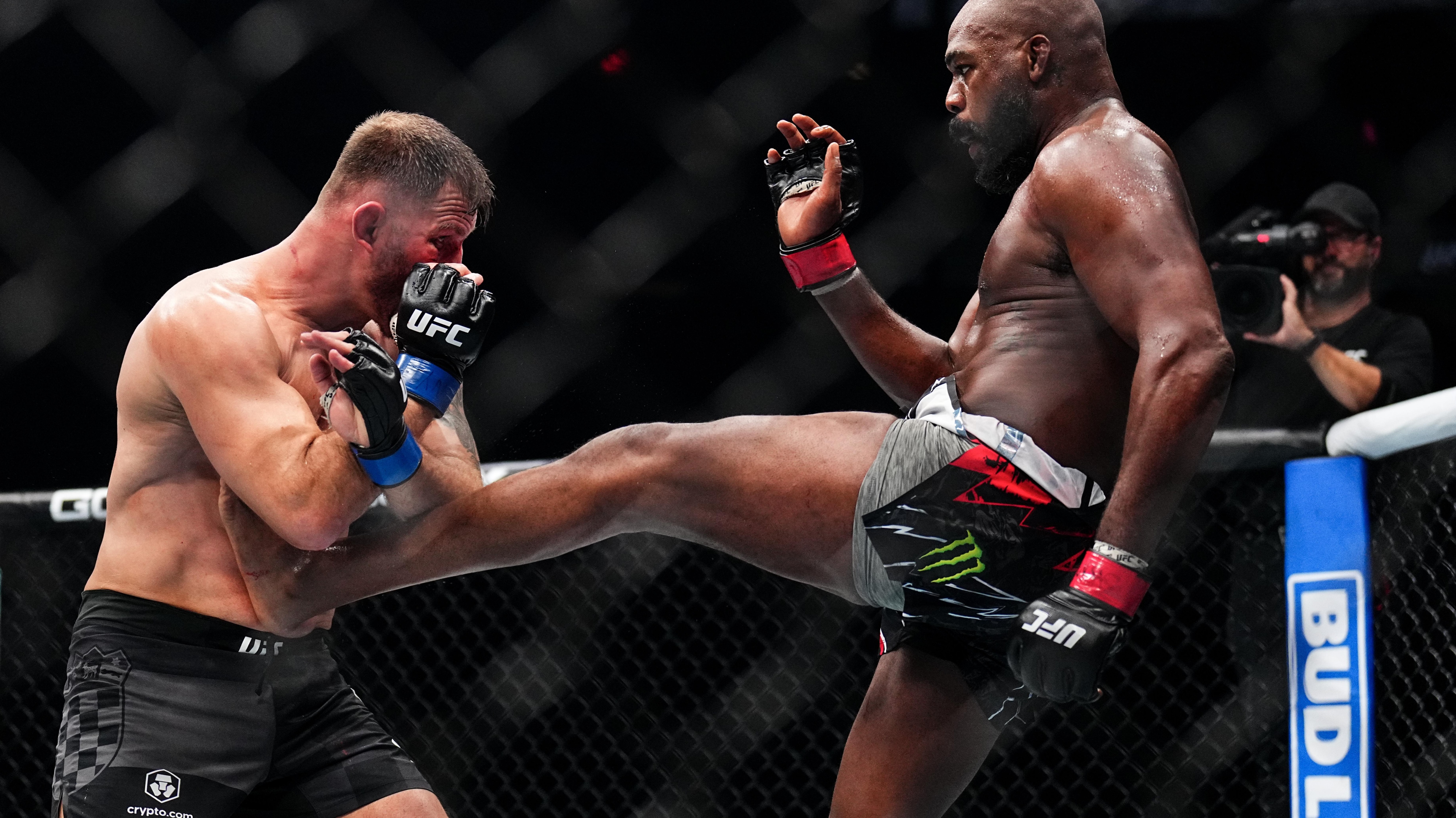 UFC 309: Jones v Miocic