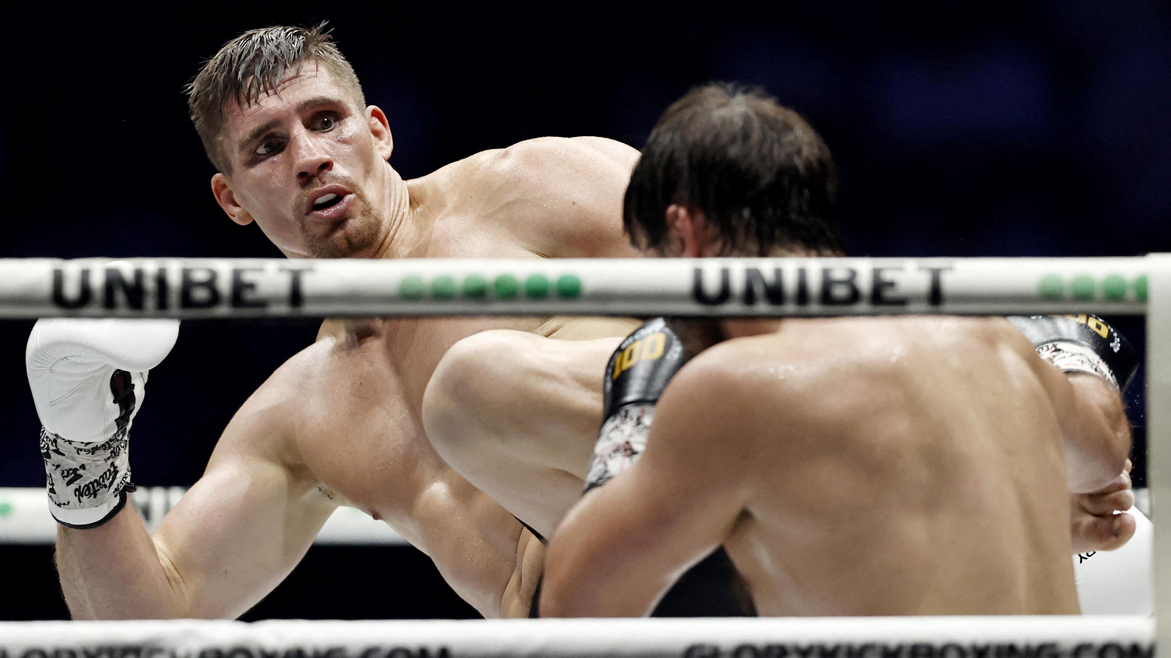 KICKBOXING-NED-GLORY-VERHOEVEN-VAKHITOV-HEAVYWEIGHT