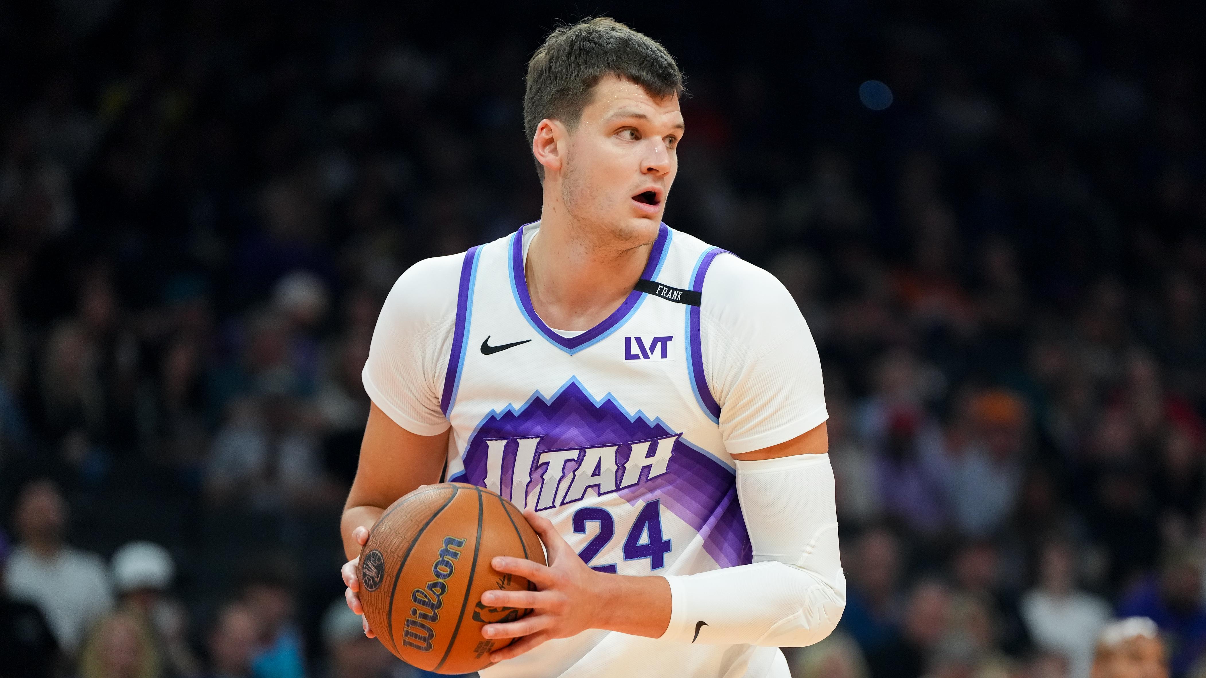 Utah Jazz v Phoenix Suns