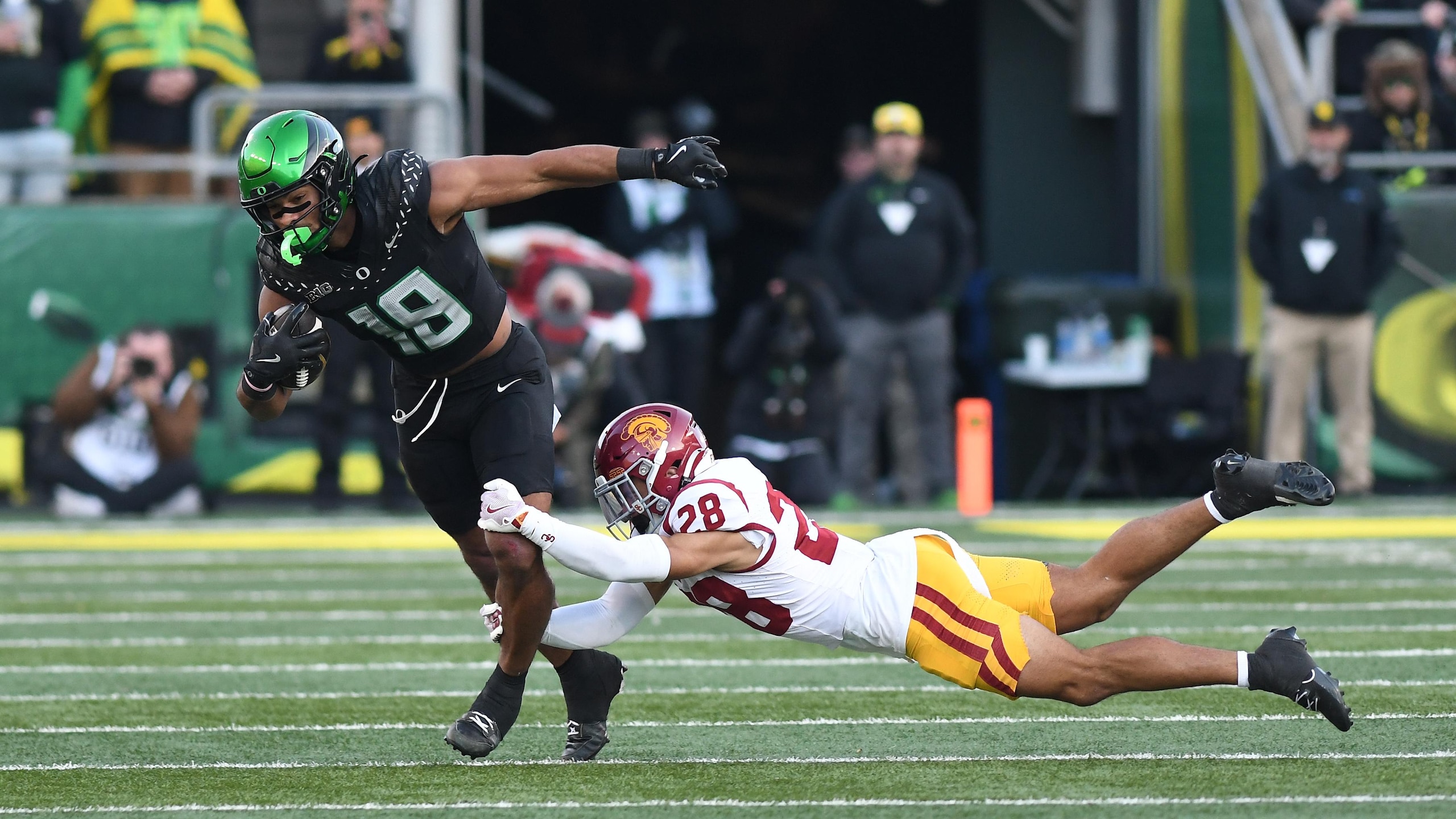 COLLEGE FOOTBALL: NOV 22 USC at Oregon COLLEGE FOOTBALL: NOV 22 USC at Oregon