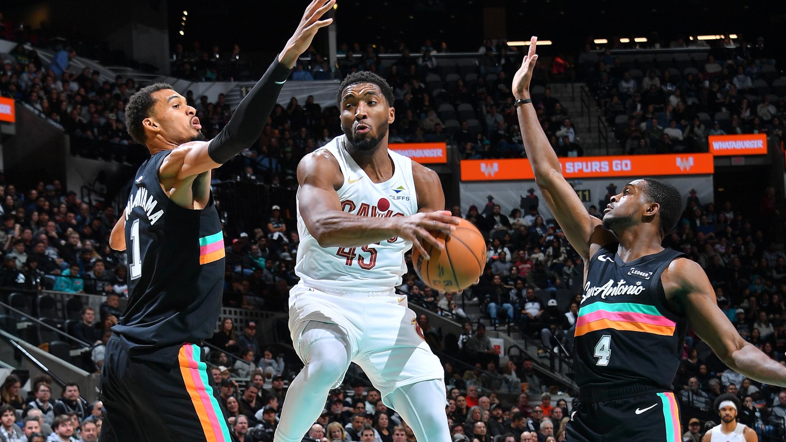Cleveland Cavaliers v San Antonio Spurs