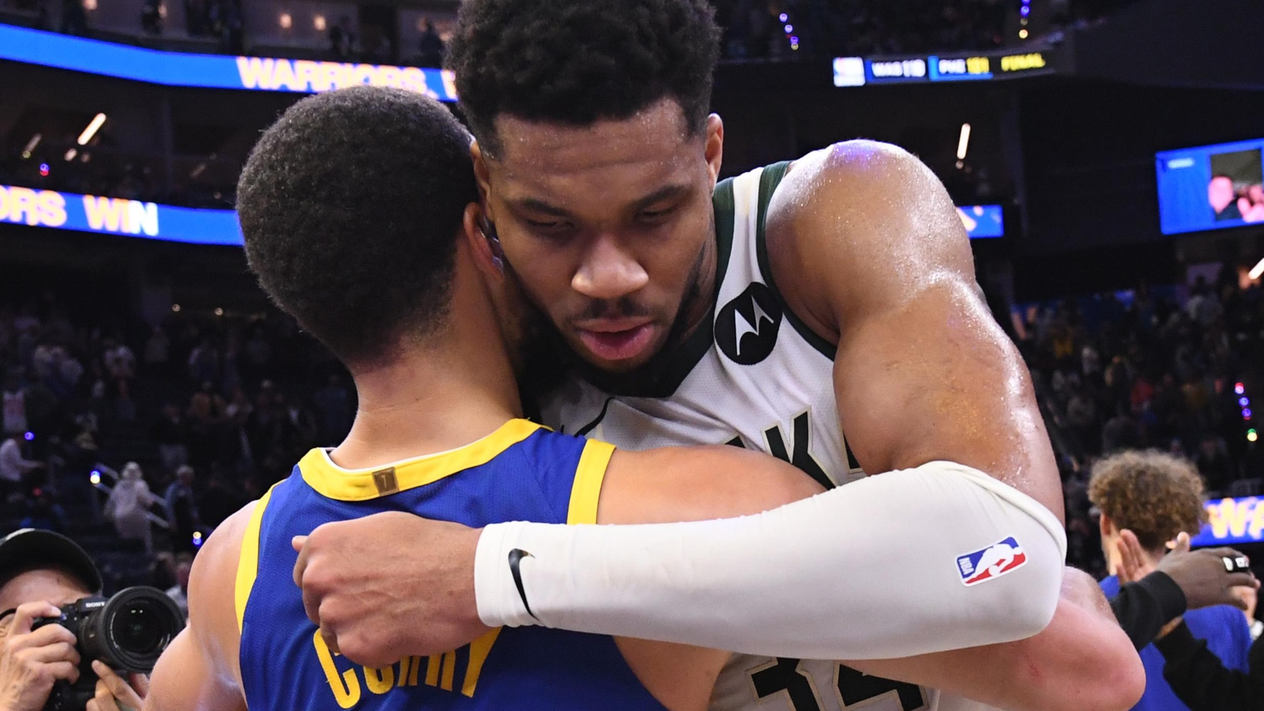 Milwaukee Bucks v Golden State Warriors