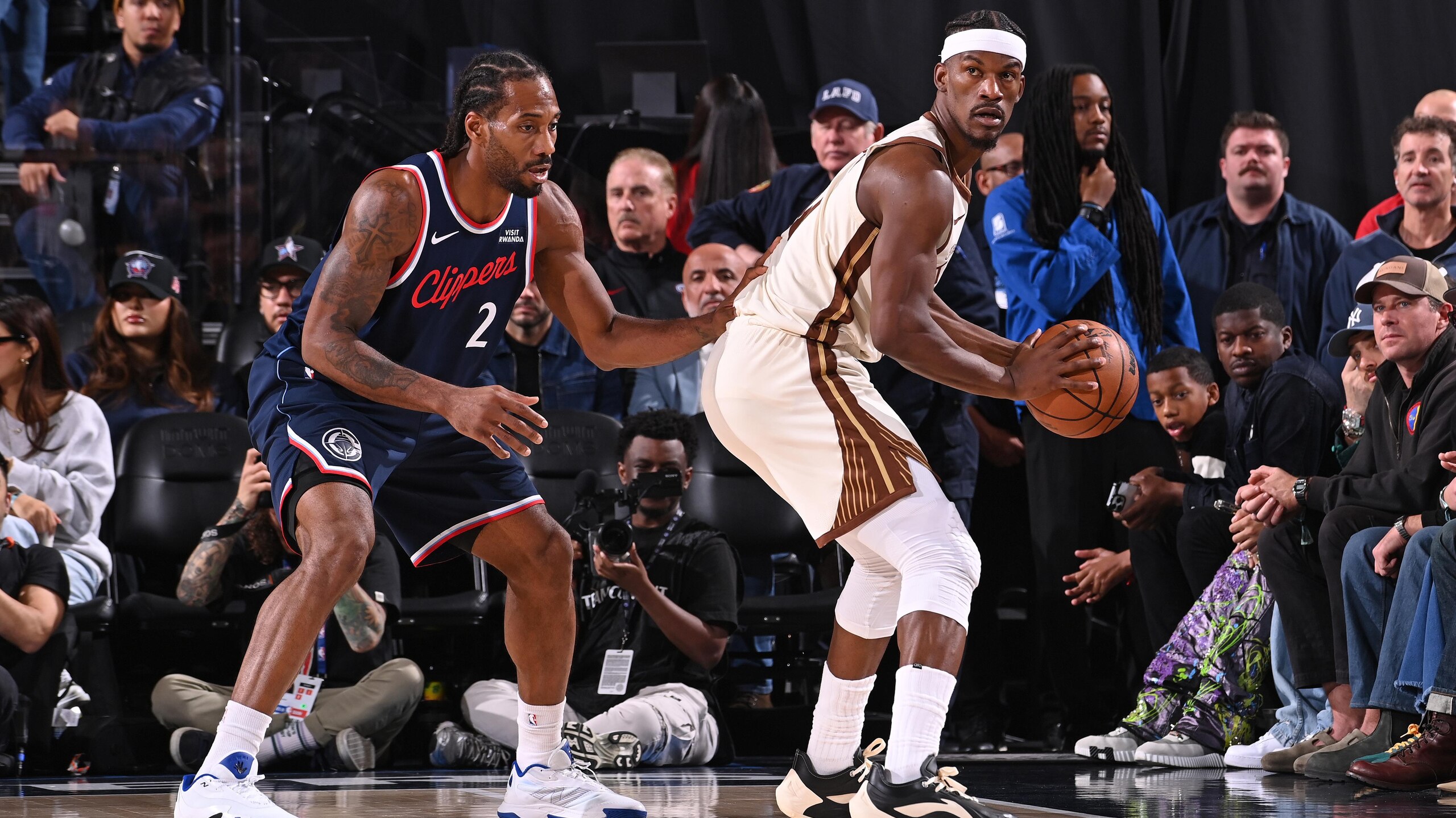 Golden State Warriors v Los Angeles Clippers Golden State Warriors v Los Angeles Clippers