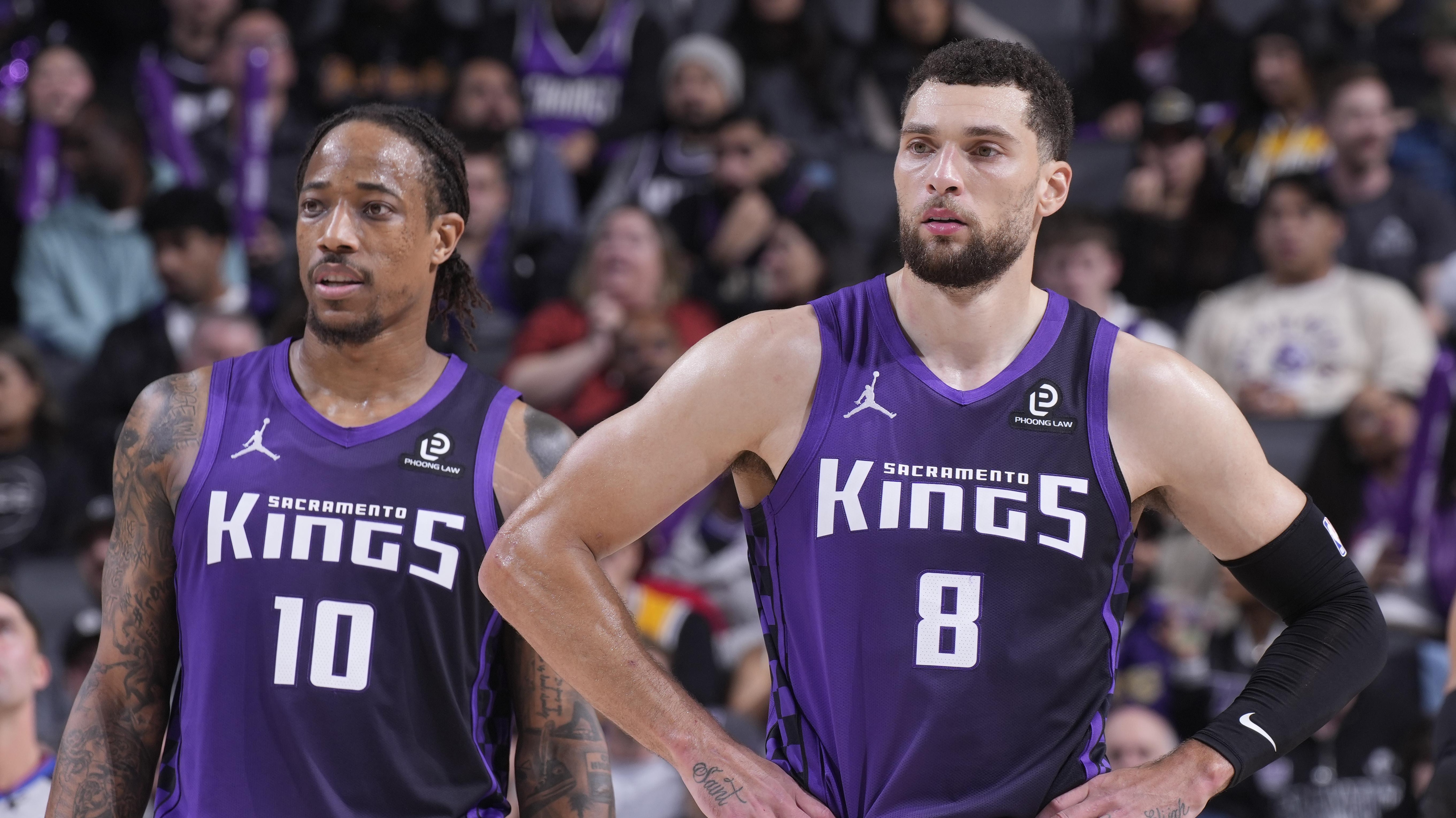 Houston Rockets v Sacramento Kings