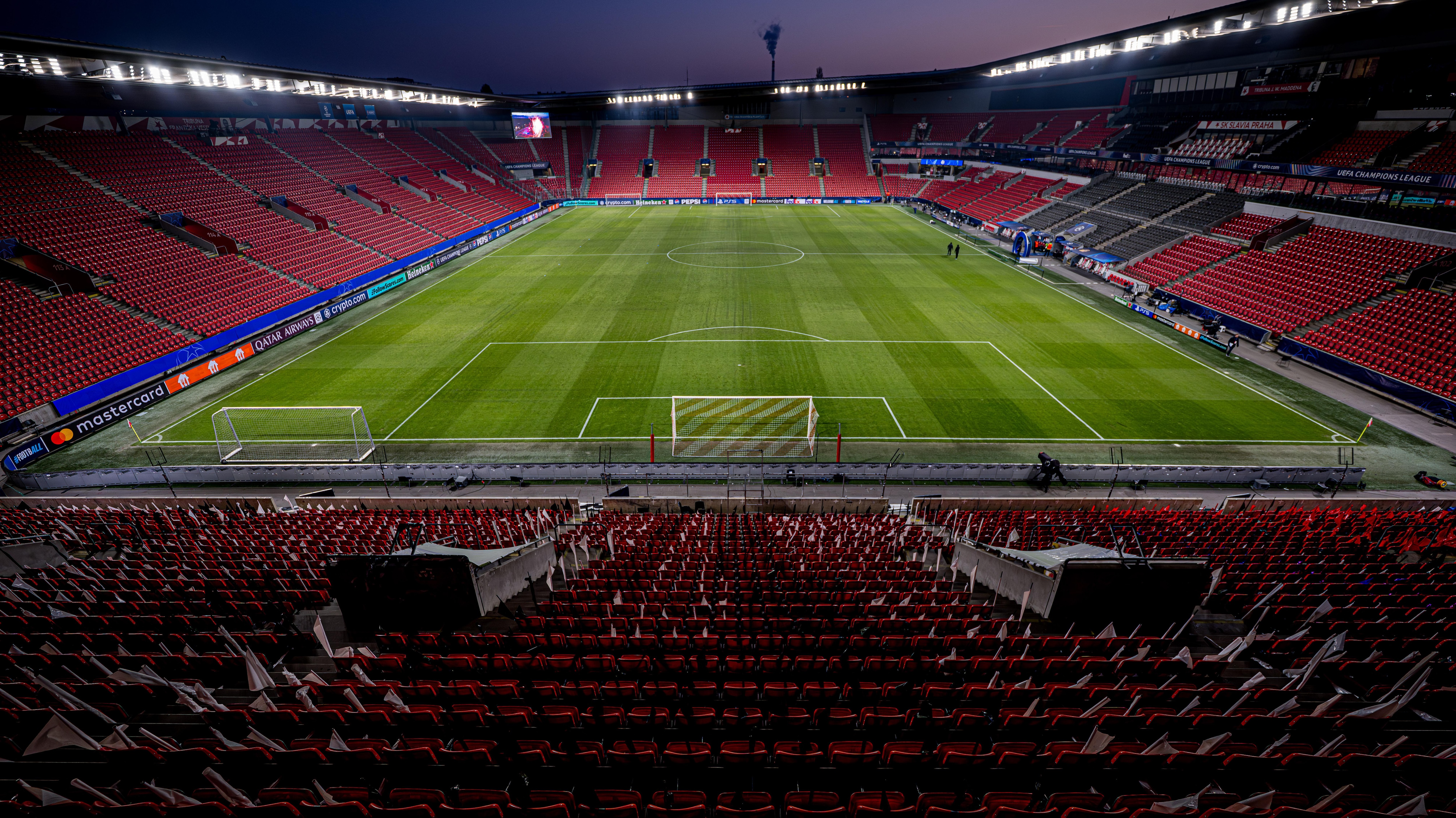 SK Slavia Praha v FC Barcelona - UEFA Champions League 2025/26 League Phase MD7