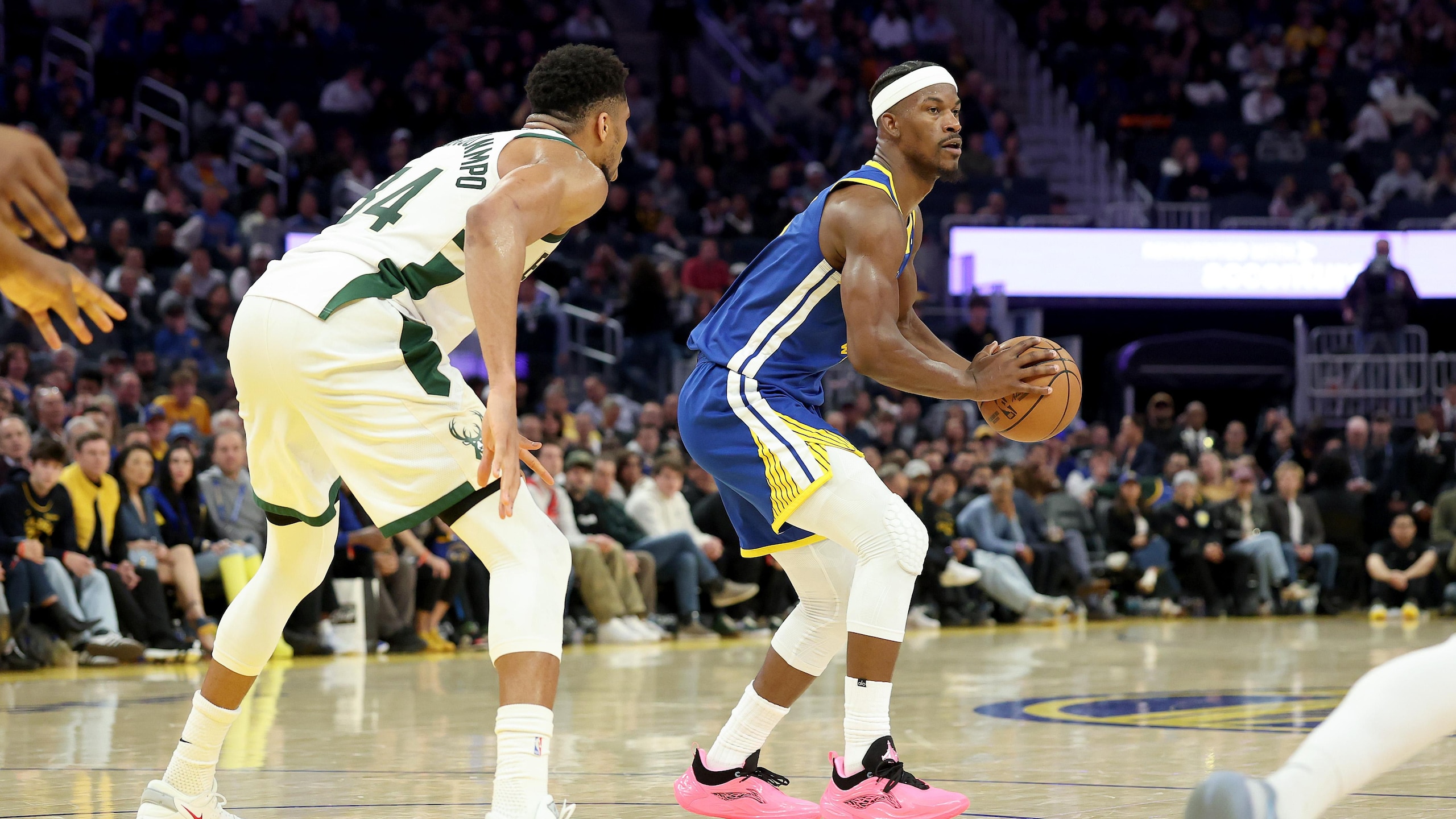 Milwaukee Bucks v Golden State Warriors
