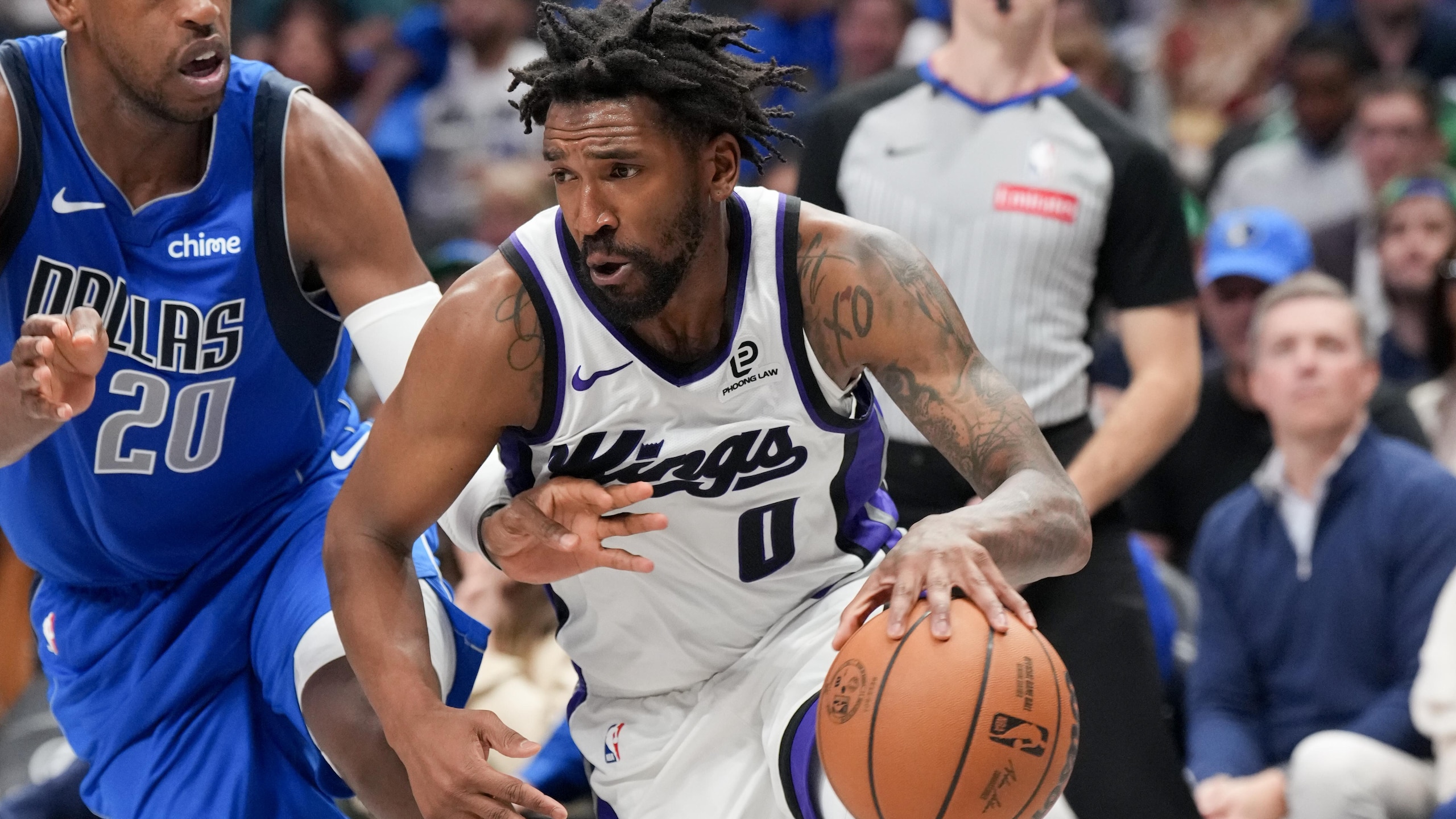 Sacramento Kings v Dallas Mavericks