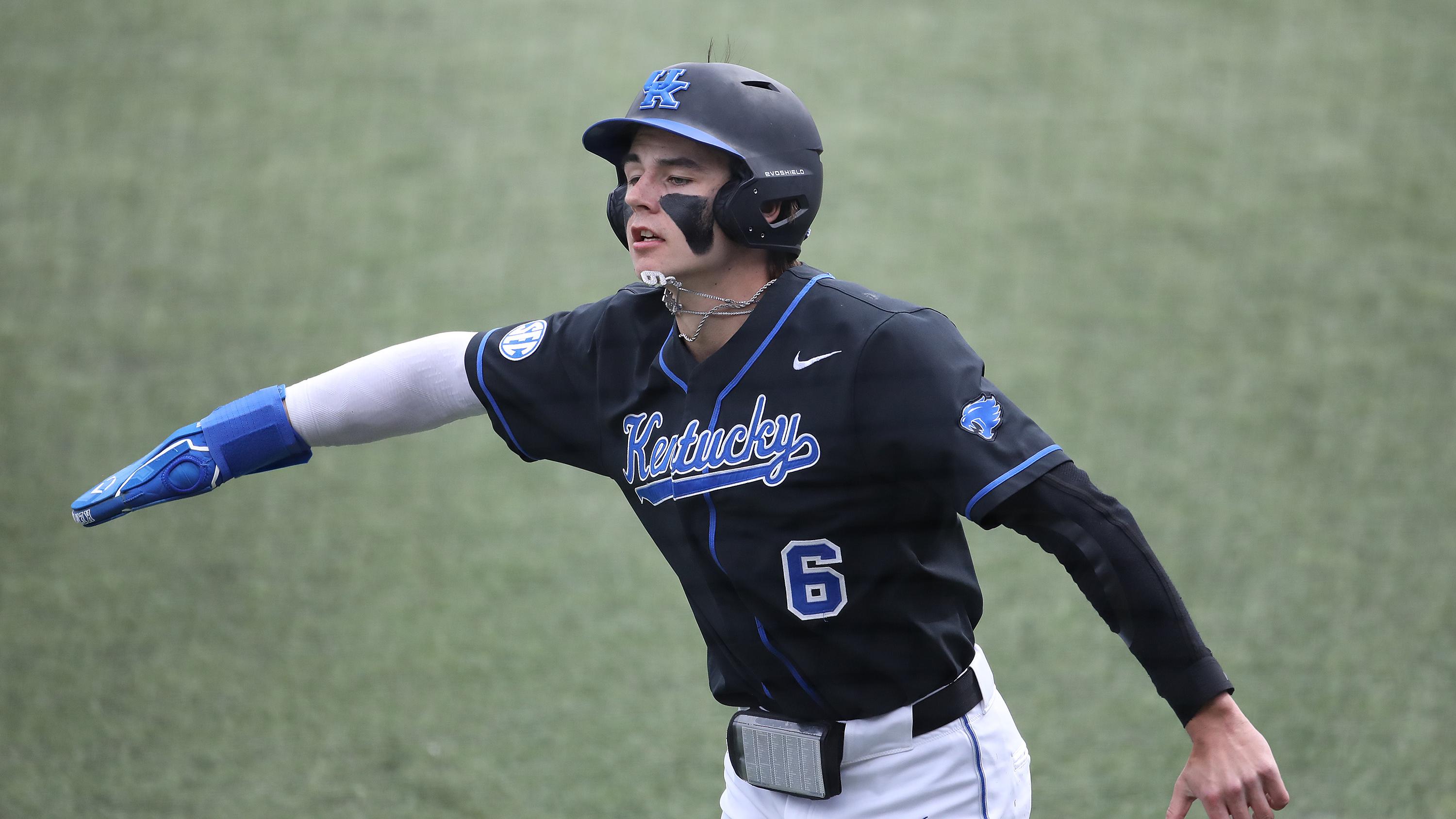 COLLEGE BASEBALL: MAR 15 Alabama at Kentucky