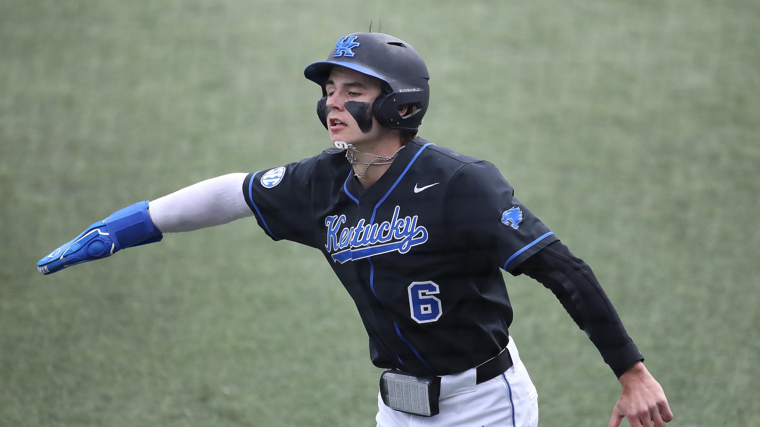 COLLEGE BASEBALL: MAR 15 Alabama at Kentucky