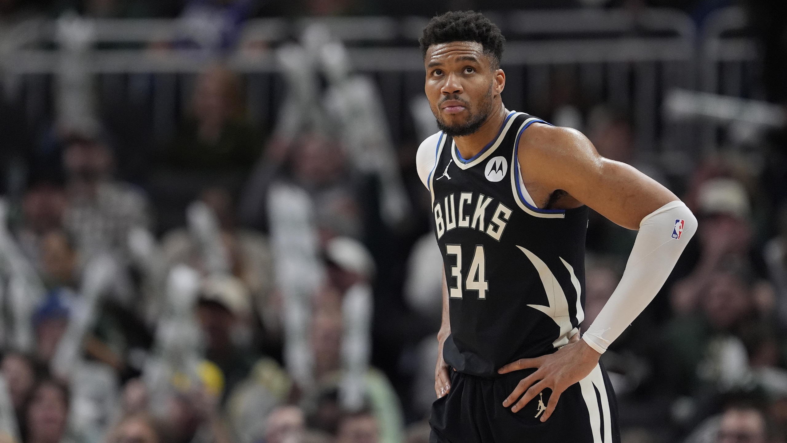 Indiana Pacers v Milwaukee Bucks Indiana Pacers v Milwaukee Bucks